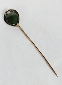 Elegant Art Nouveau Jade Stickpin