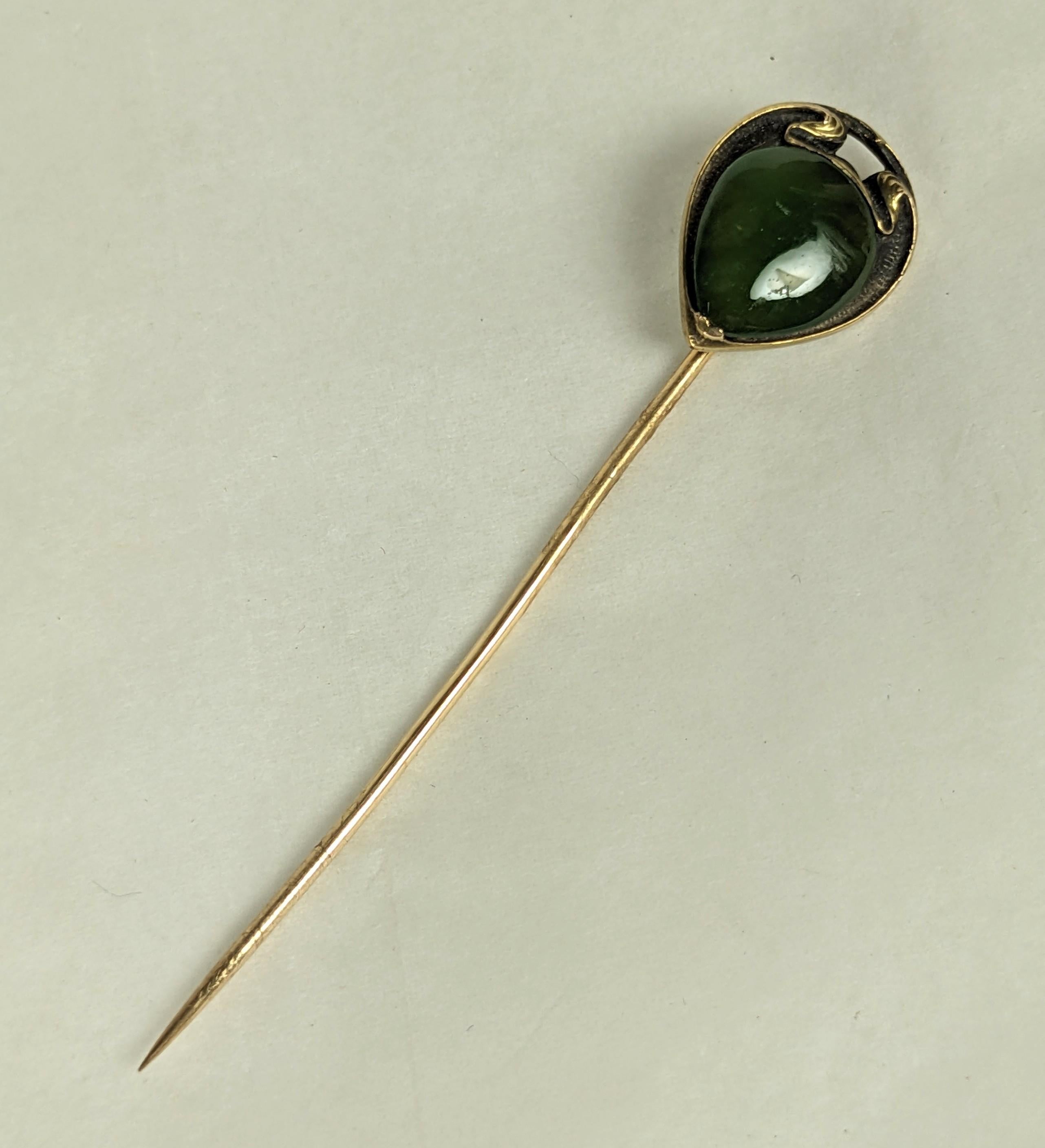 Elegant Art Nouveau Jade Stickpin For Sale 1