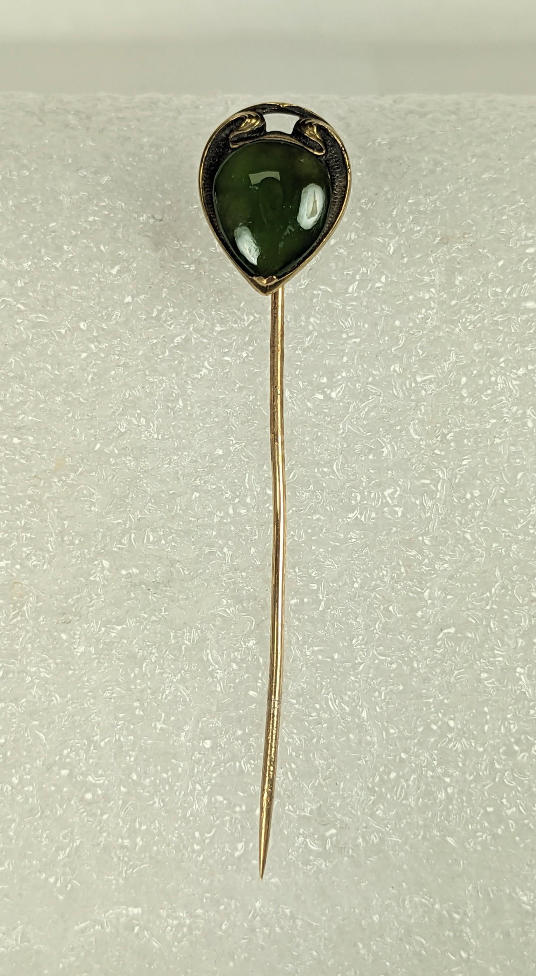 Elegant Art Nouveau Jade Stickpin For Sale 4