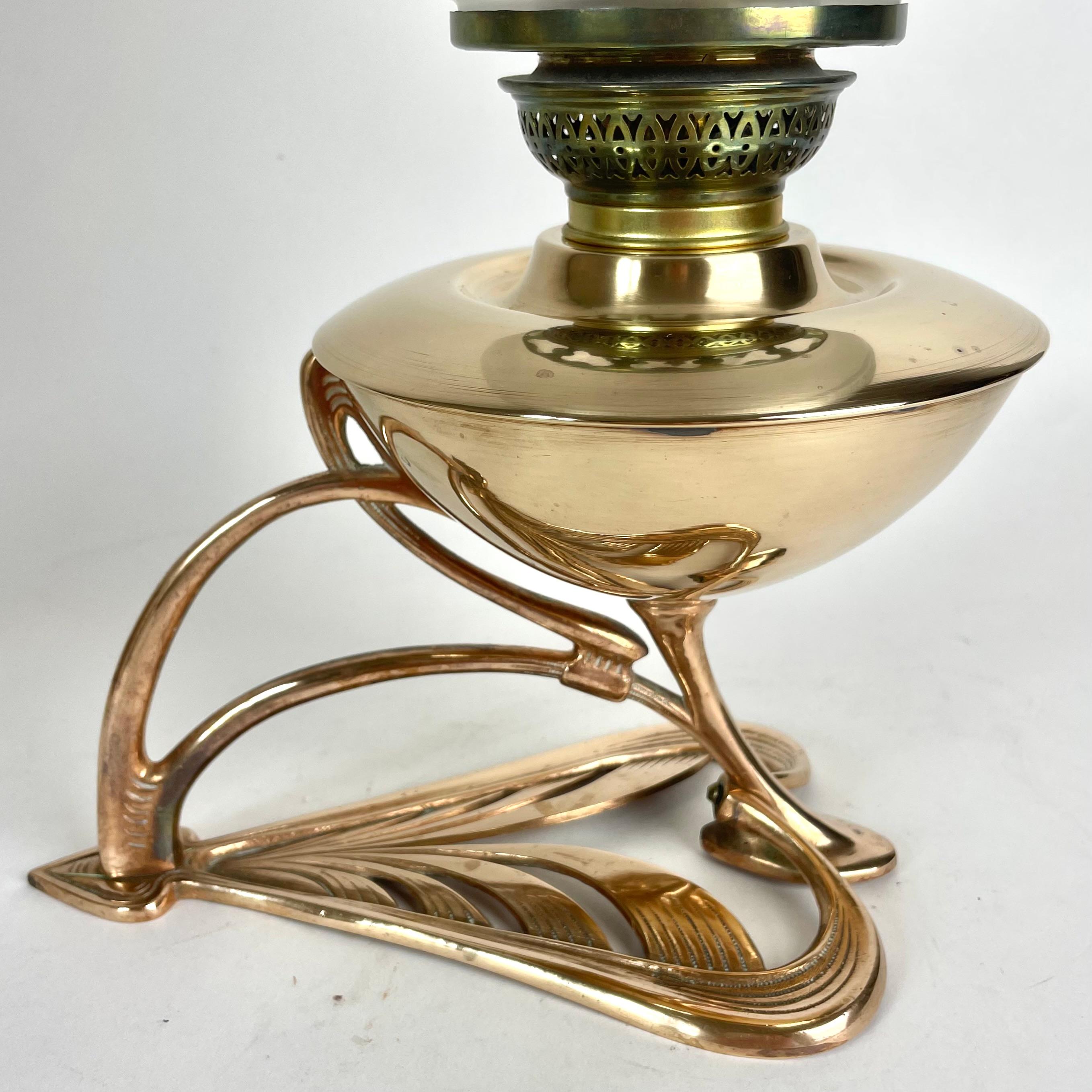 Elegant Art Nouveau Oil Lamp in Brass from Böhlmarks Lampfabrik in Sweden 2