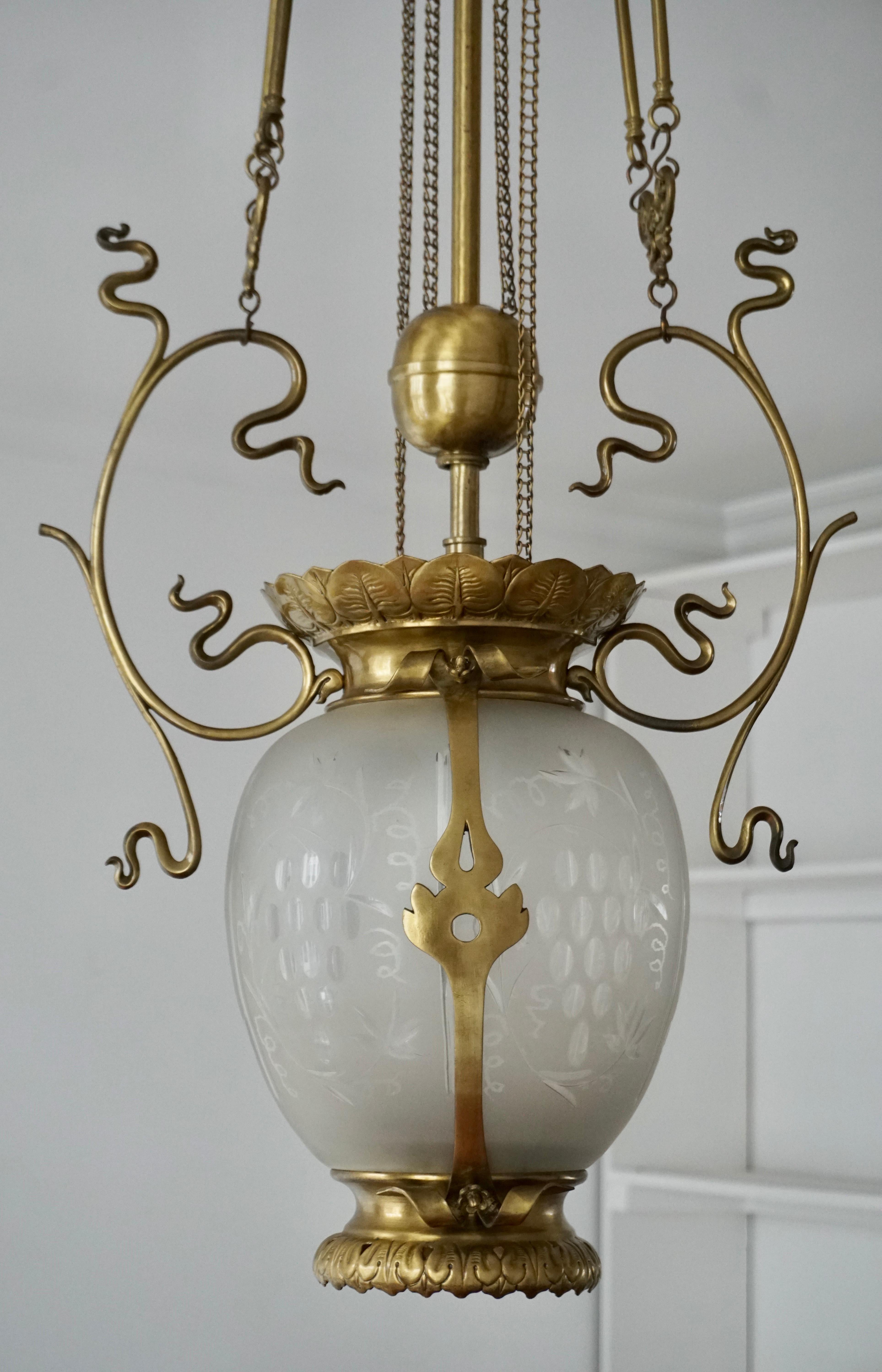 Elegant Art Nouveau Pendant Light in Brass and Glass For Sale 6