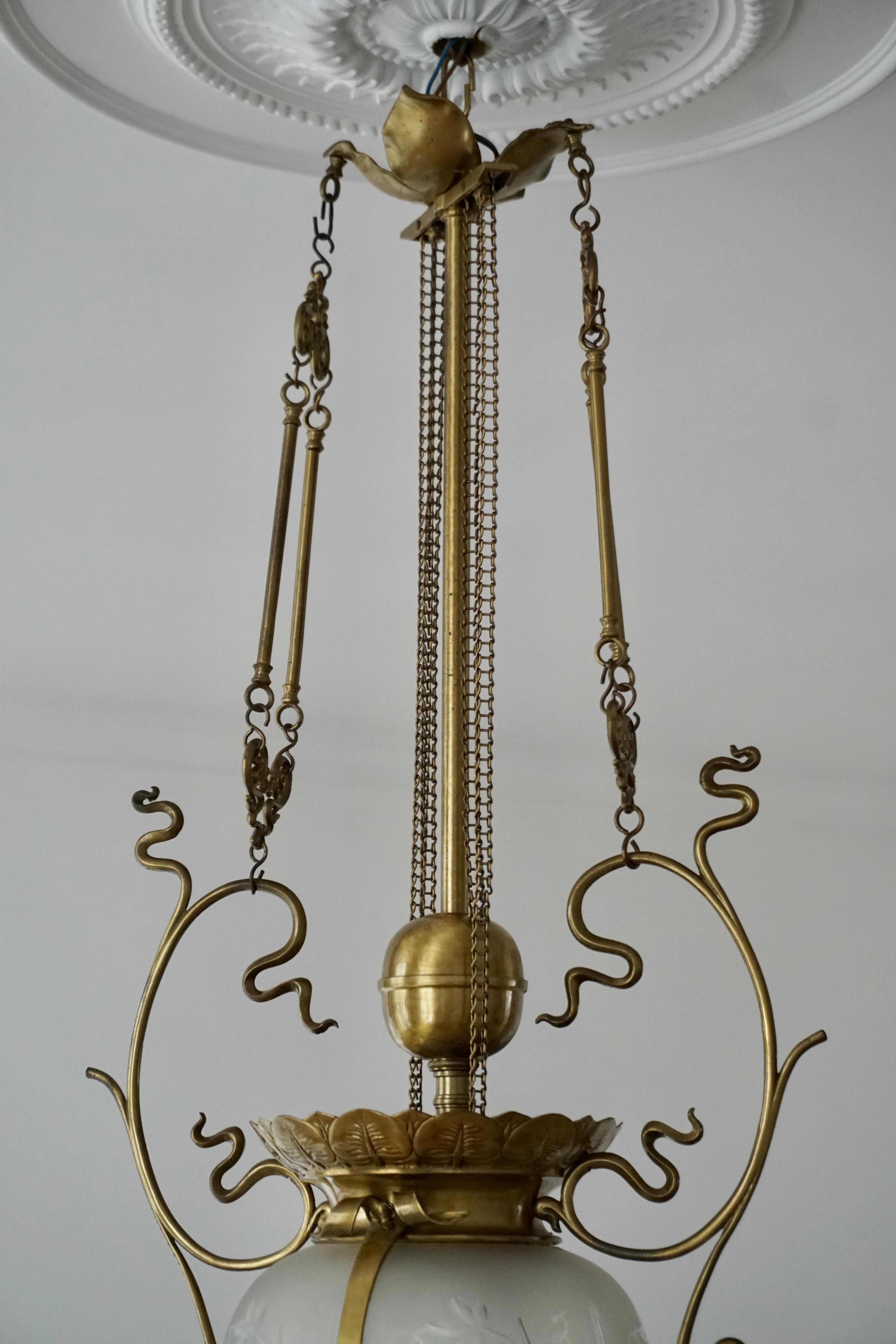 Elegant Art Nouveau Pendant Light in Brass and Glass For Sale 12