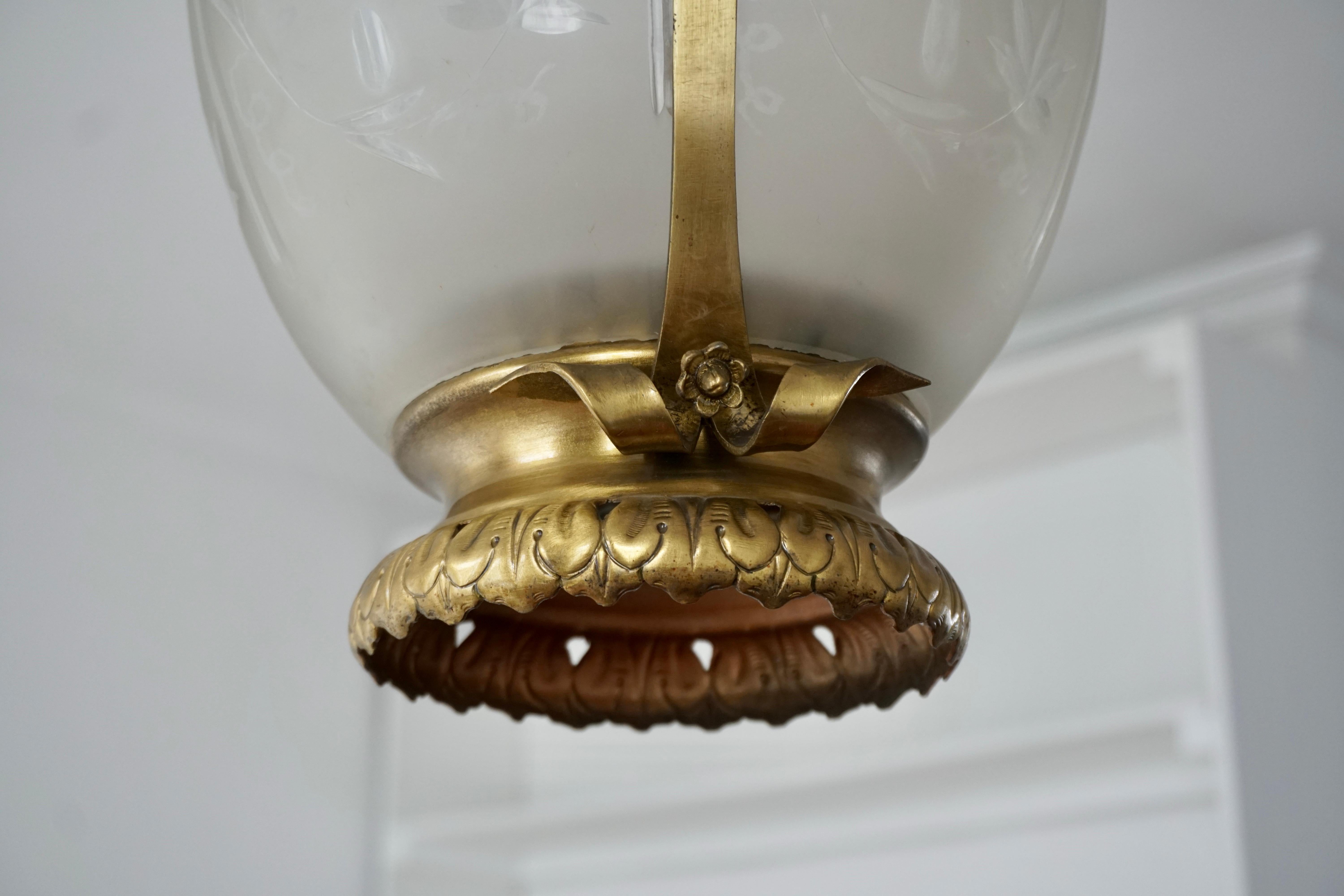 Elegant Art Nouveau Pendant Light in Brass and Glass For Sale 13