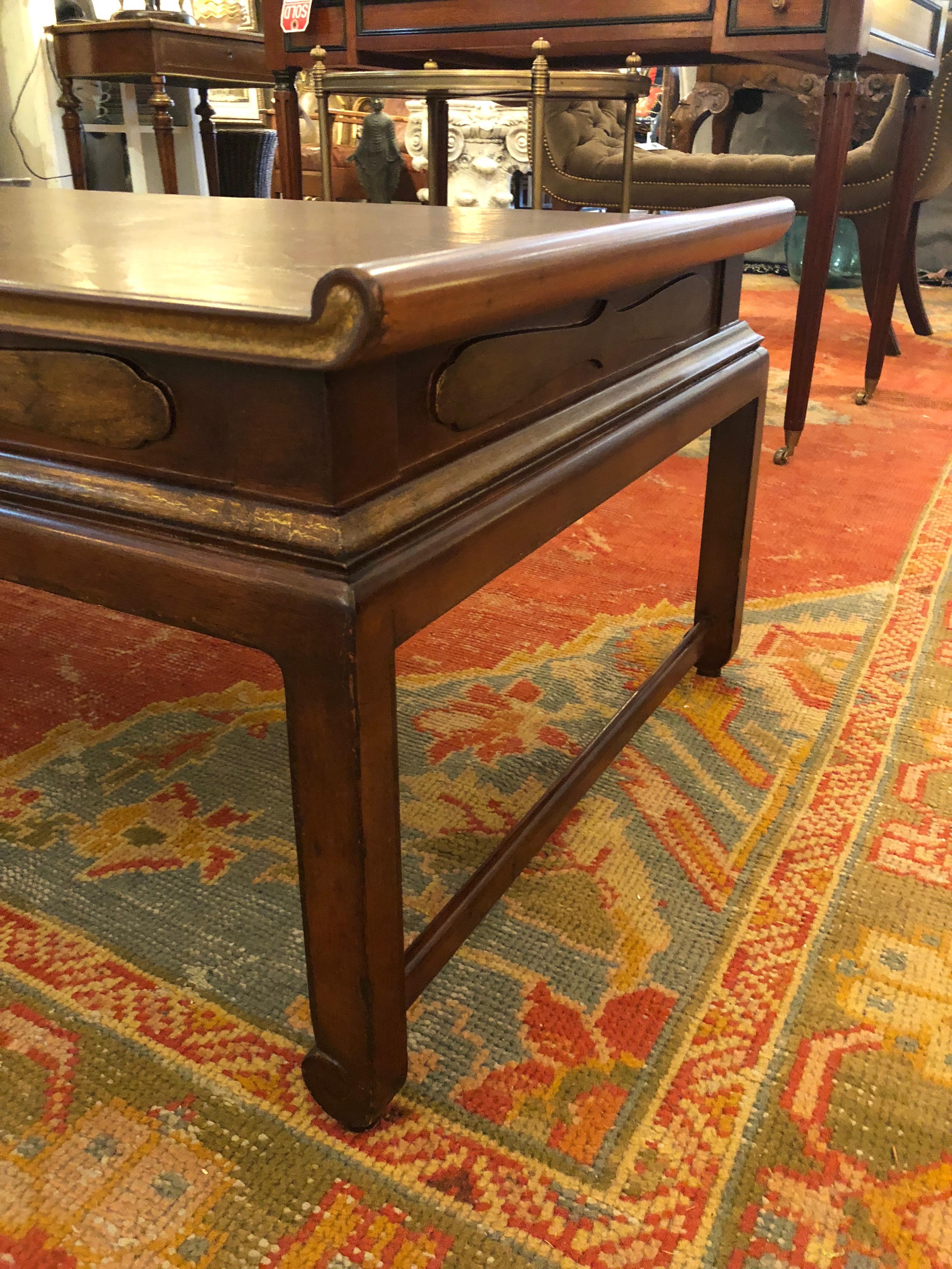Mid-20th Century Elegant Asian Style Wood and Gilded Coffee Table