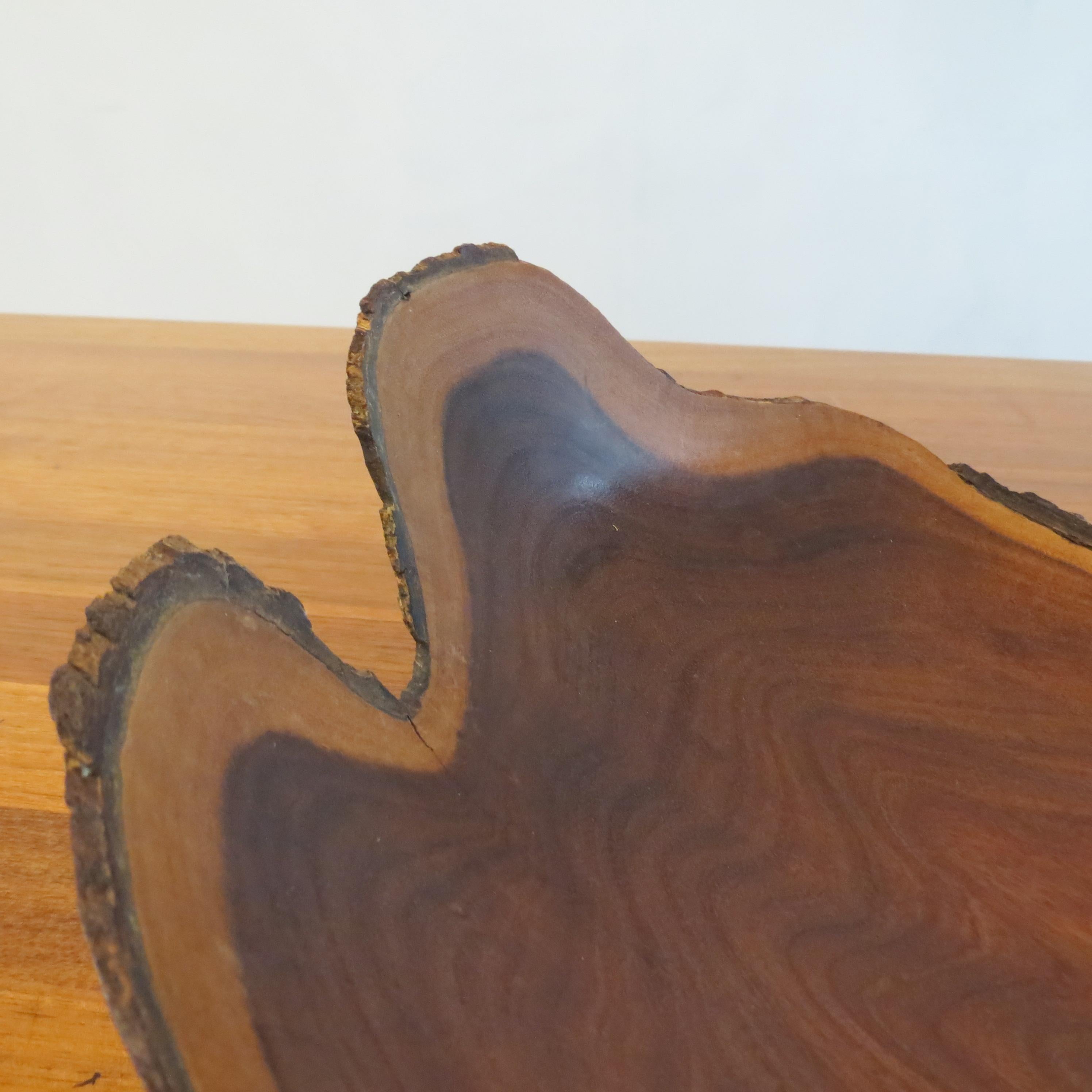 Elegant Australian Hand Turned Acacia Wooden Bowl For Sale 10