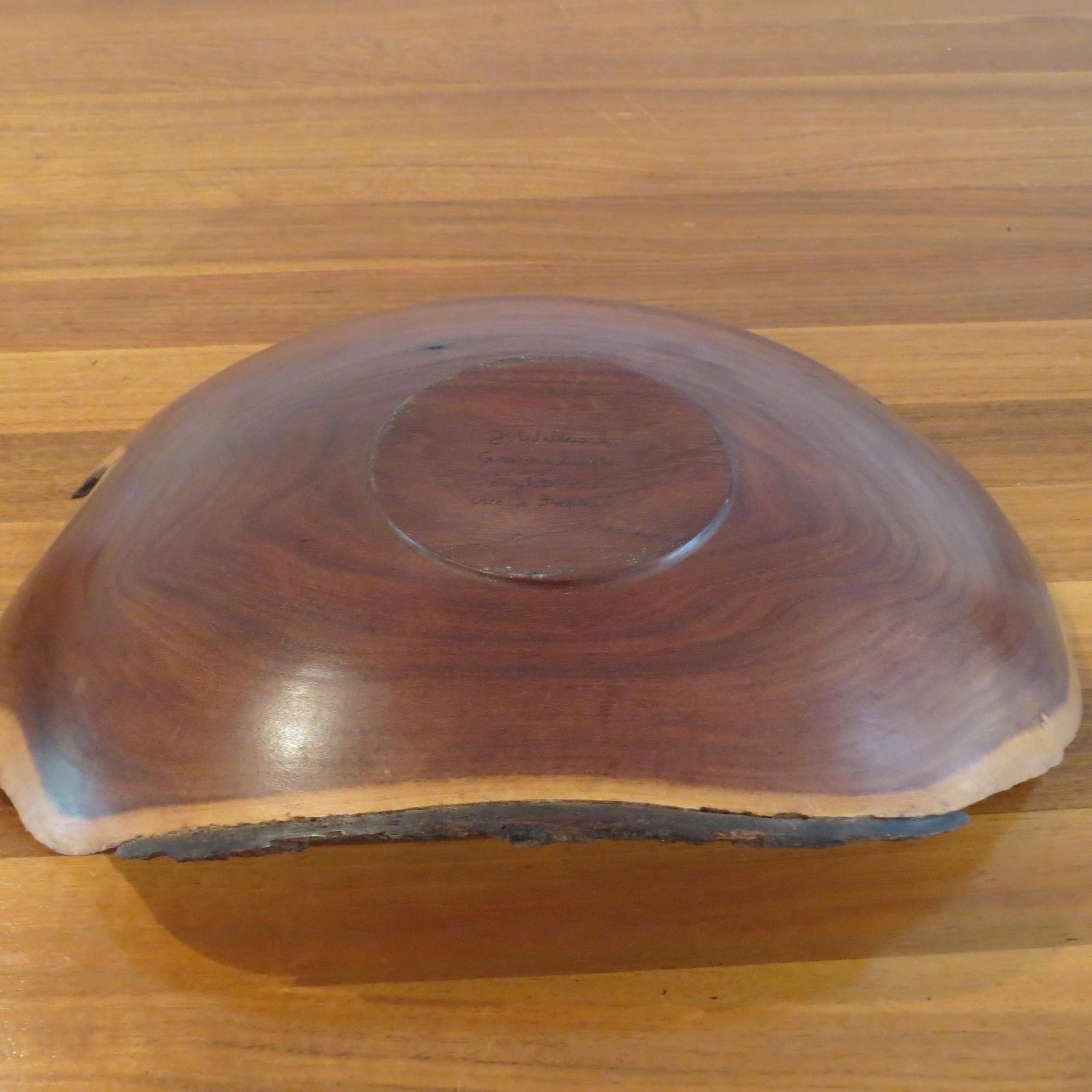 Elegant Australian Hand Turned Acacia Wooden Bowl For Sale 13