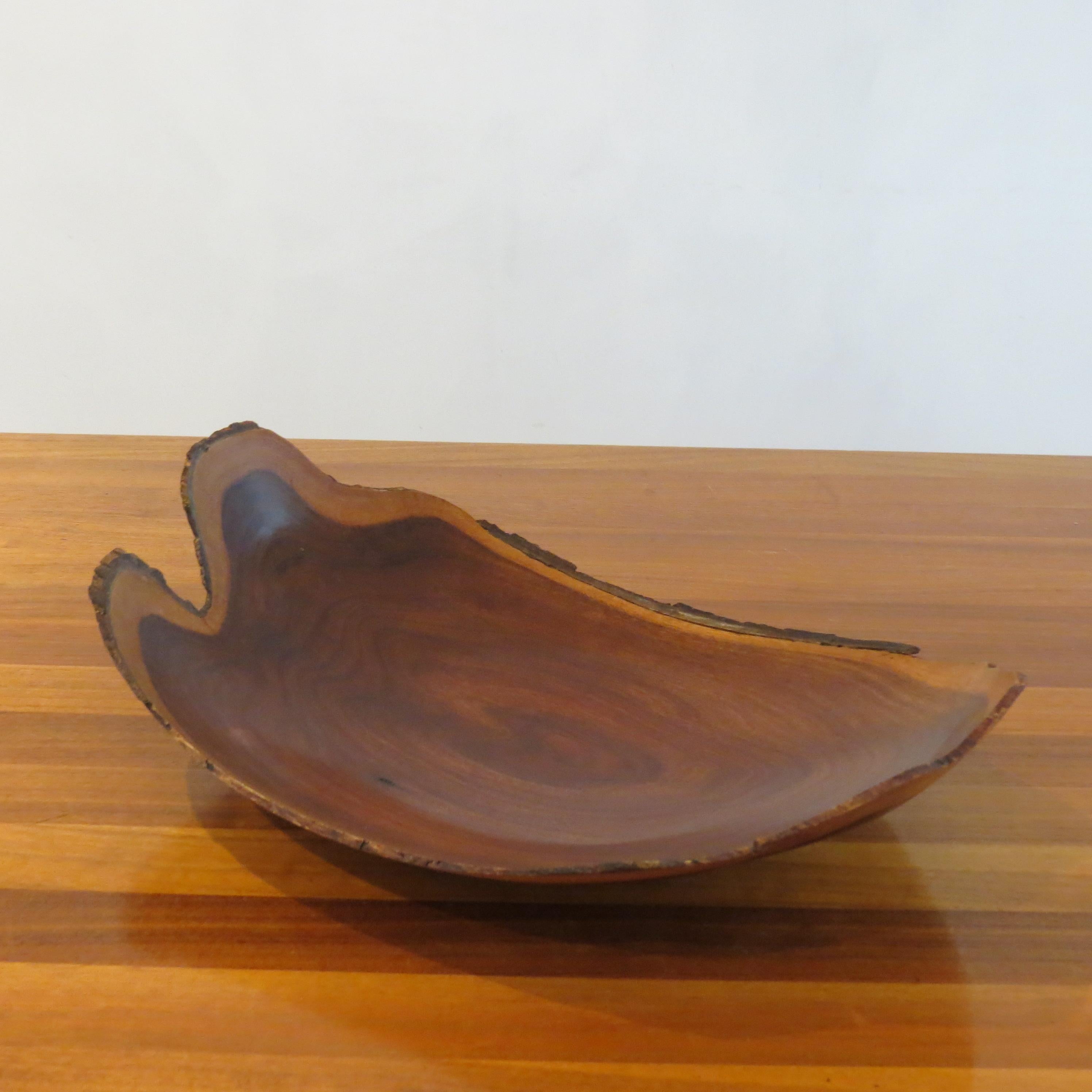 Elegant Australian Hand Turned Acacia Wooden Bowl For Sale 1