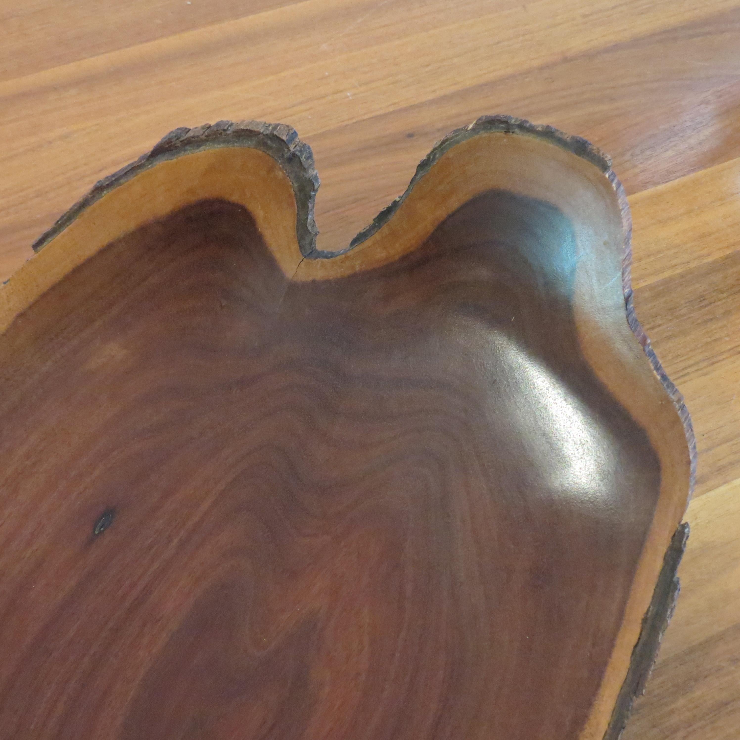 Elegant Australian Hand Turned Acacia Wooden Bowl For Sale 3