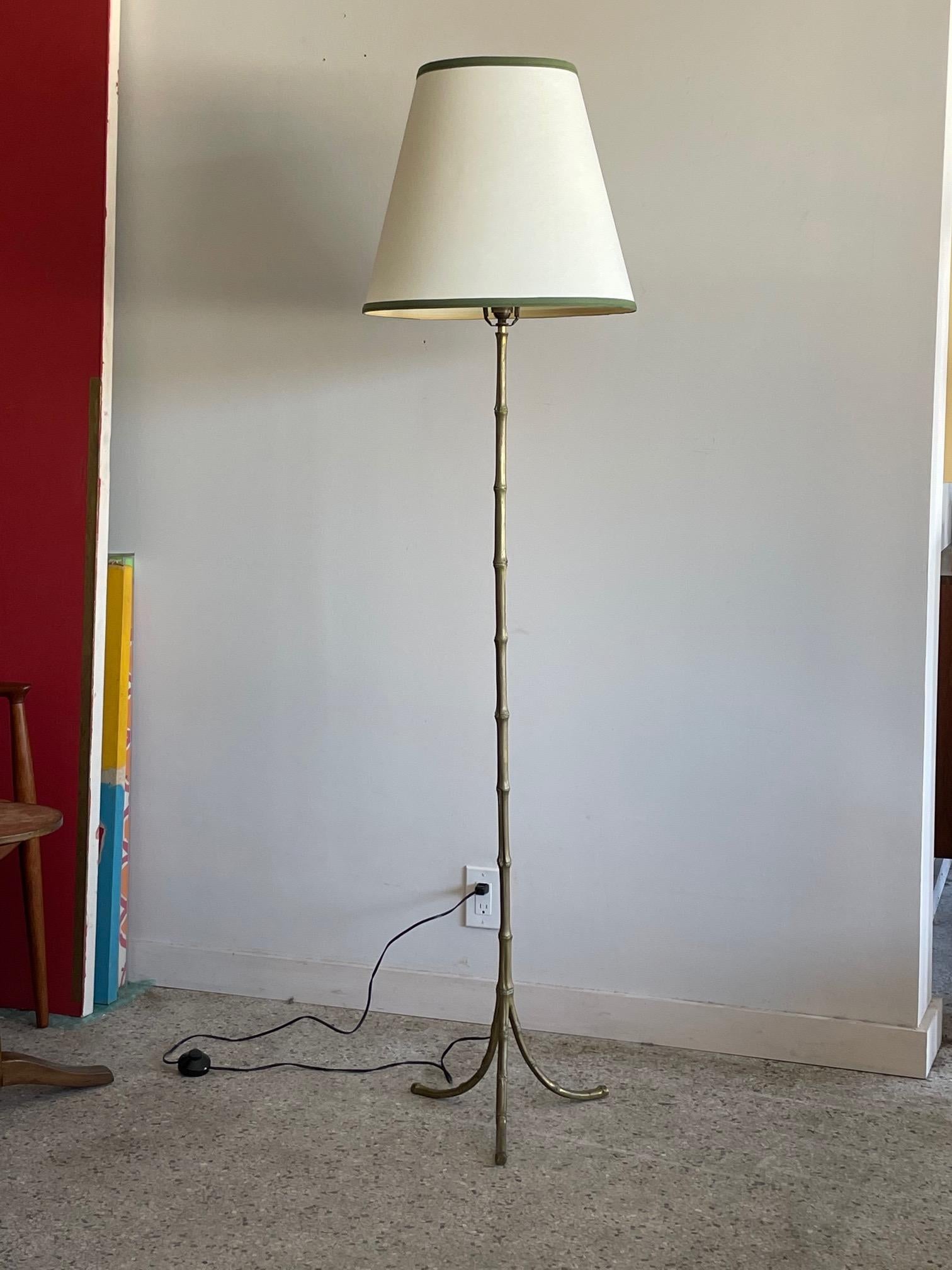 Elegant Bagues Style Floor Lamp 4