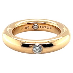 Eleganter Ring mit Diamanten aus 18 Karat Roségold