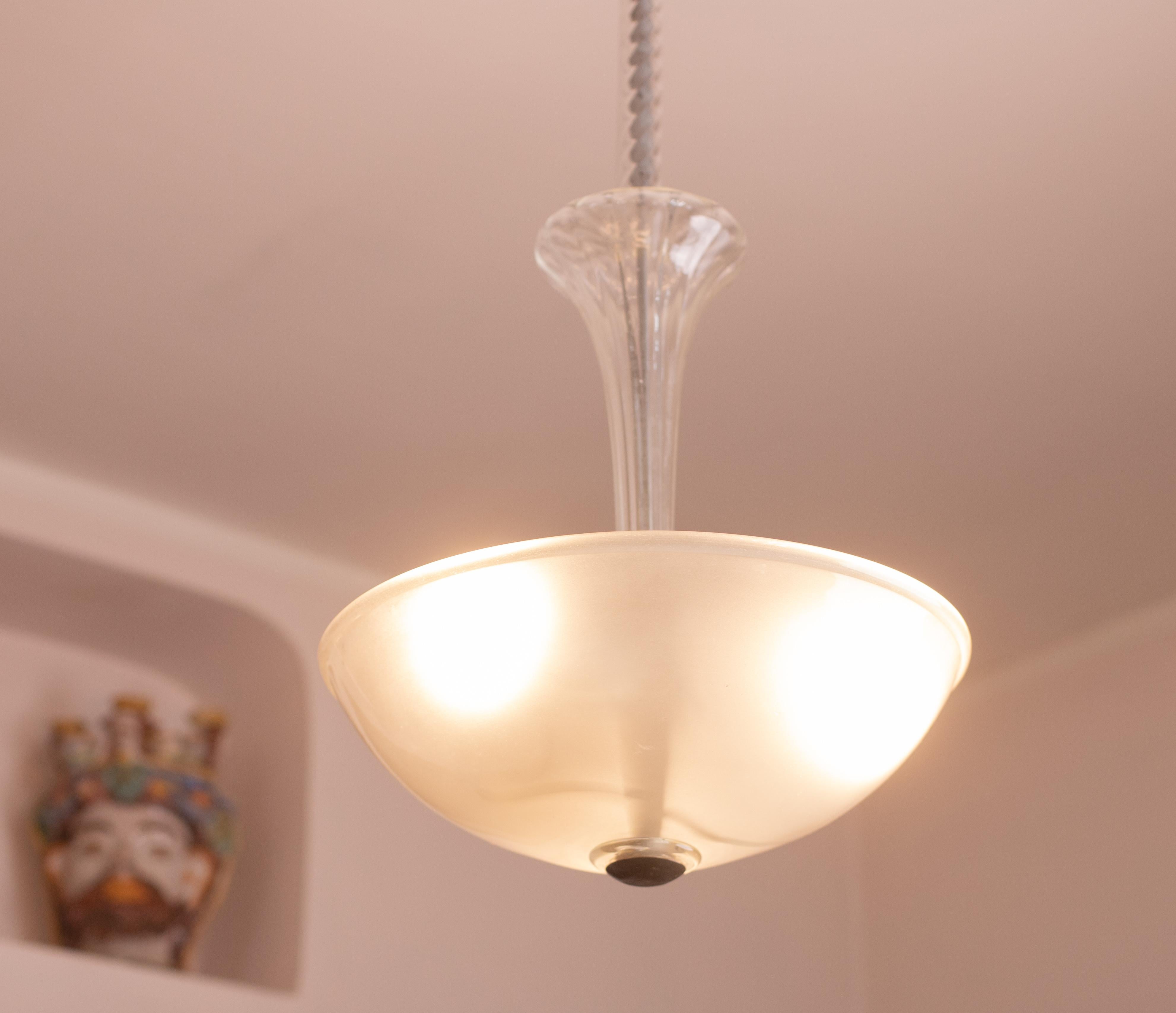 Mid-20th Century Elegant Barovier and Toso Chandelier, 1960s For Sale