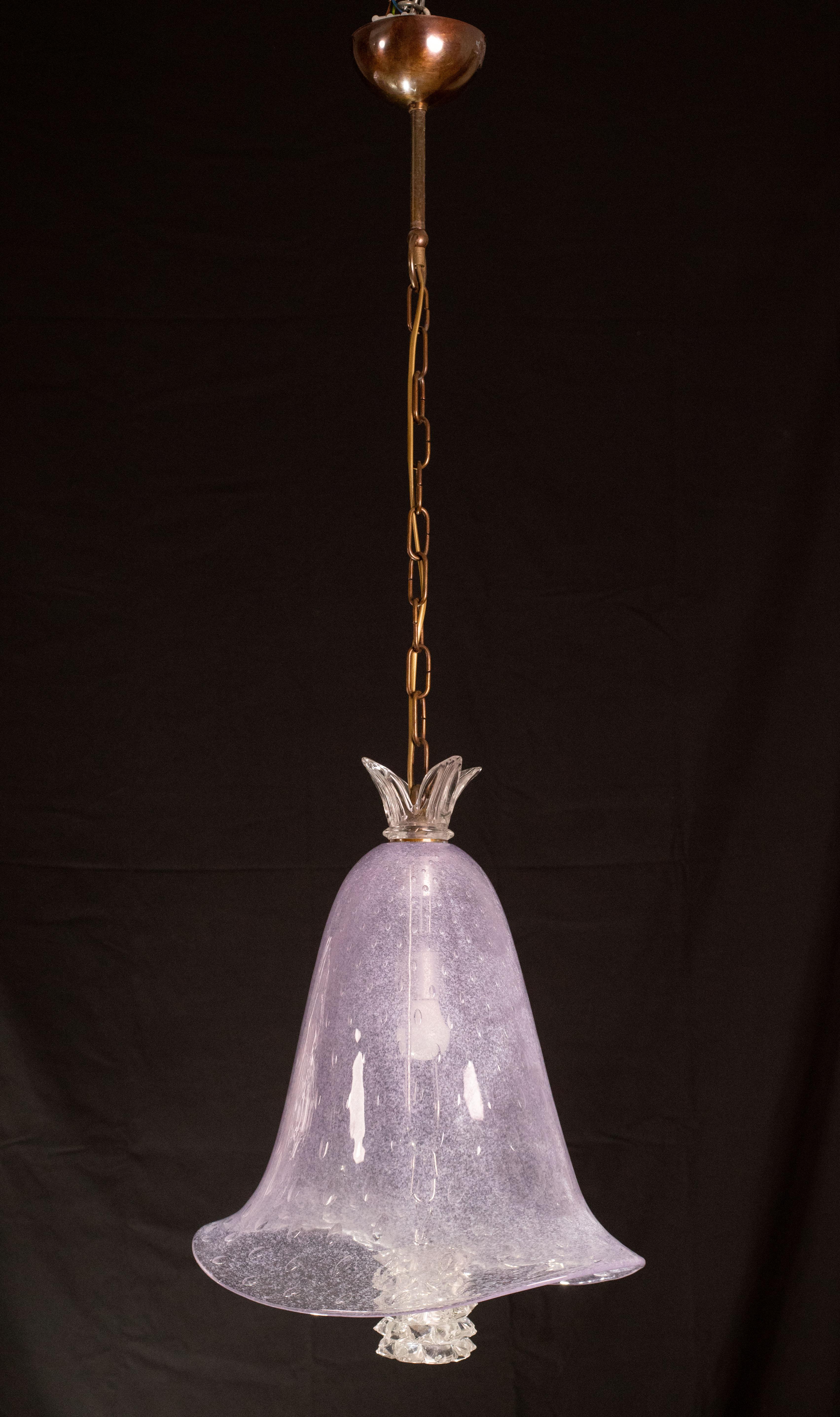 Européen Élégante lanterne Barovier e Toso en verre bullé avec un élément en verre Rostrato en vente
