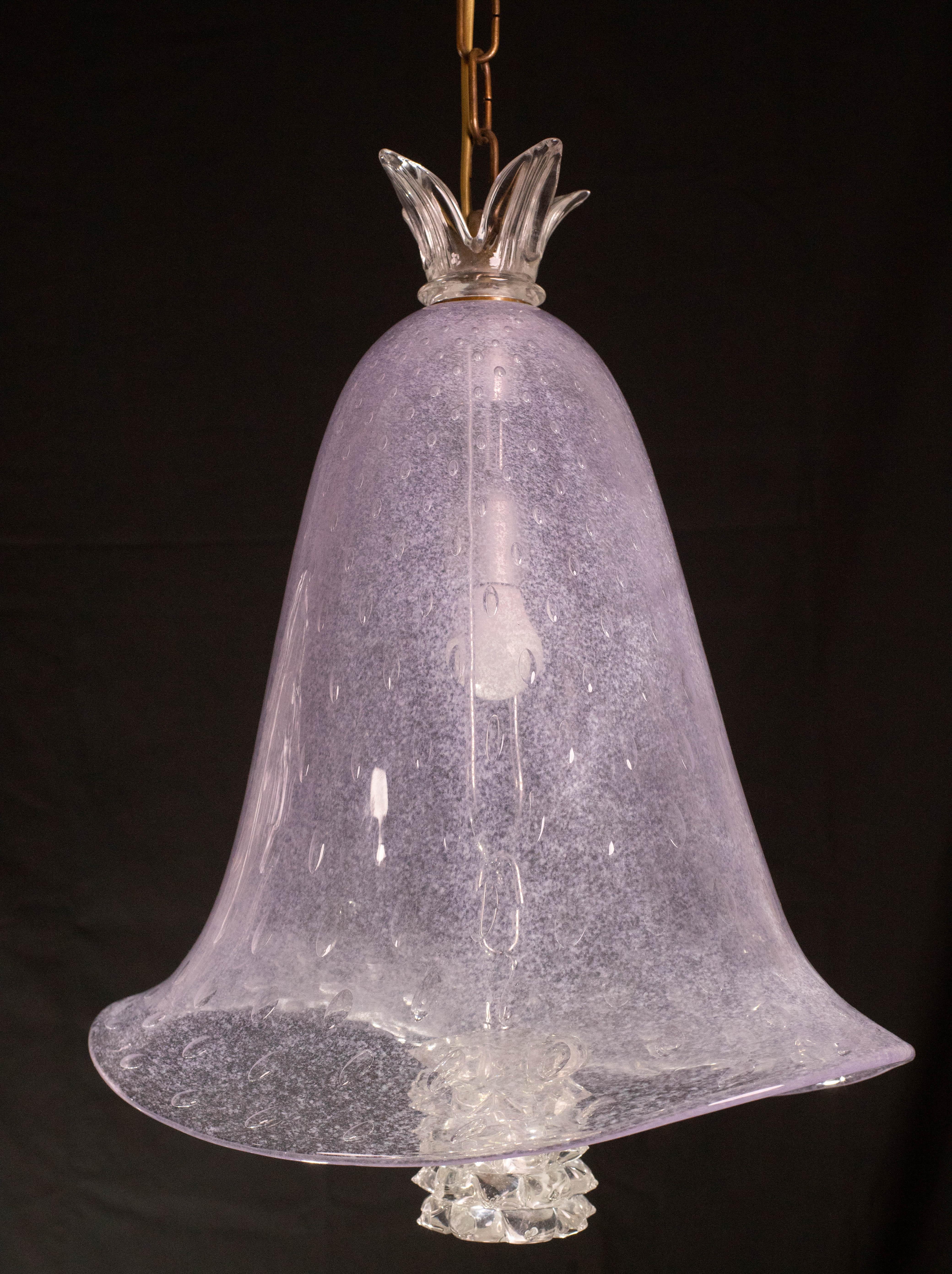 Elegant Barovier e Toso Lantern in Bubble Glass with a Rostrato glass element For Sale 1
