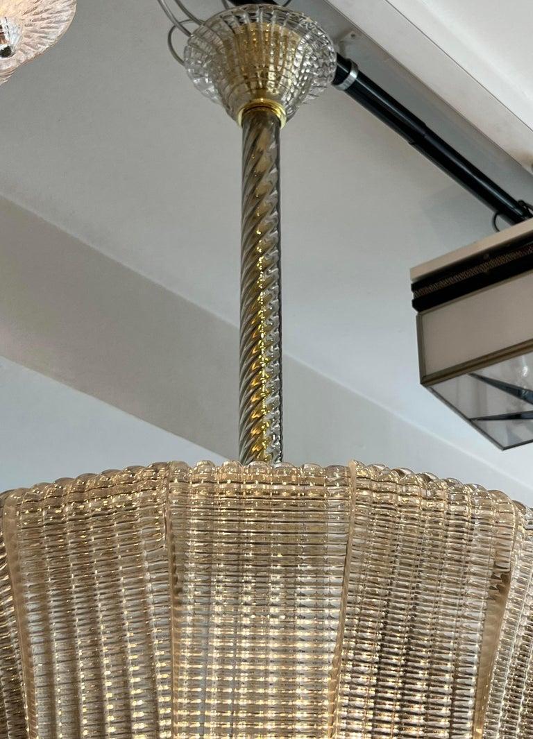 Elegantes Glaswindlicht mit Perlen 1