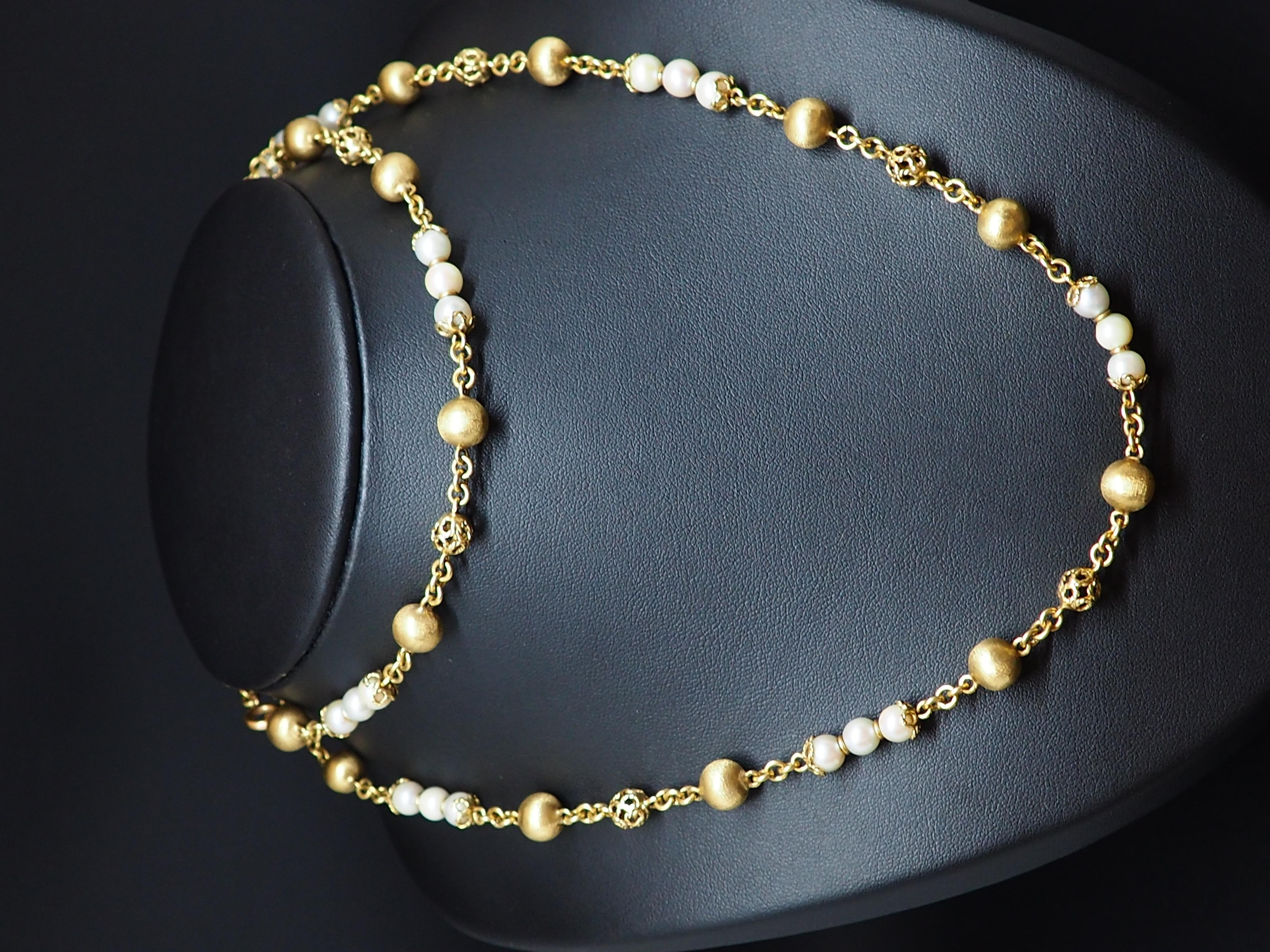 Art Deco Elegant Beaded Necklace in 18K Yellow Gold, Adorned with 39 Handpicked Pearls For Sale