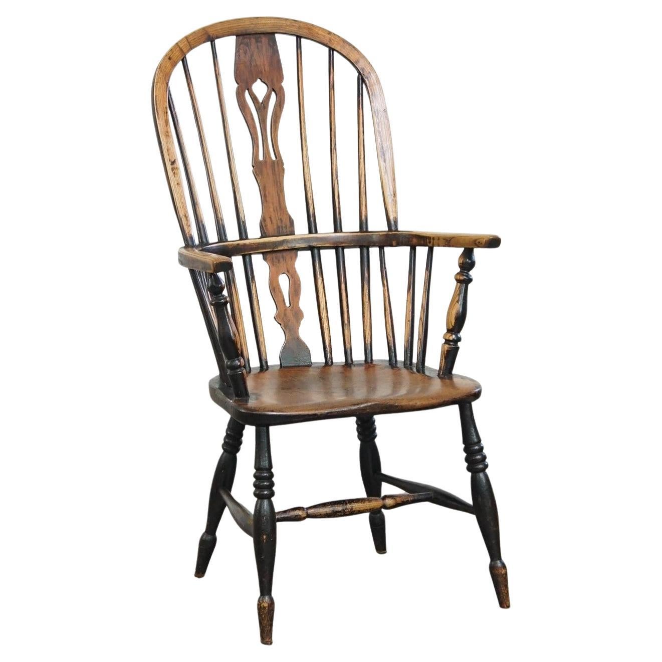 Elegant, beautiful, antique English highback Windsor dining room chair