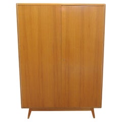 Elegant beechwood wardrobe by Bohumil Landsman for JITONA, 1970´s´