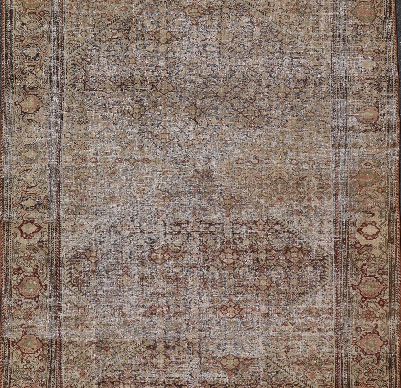 Elegante Alfombra Persa Antigua de Galería Malayer Beige y Marrón 6'10 x 12'8 en venta 3