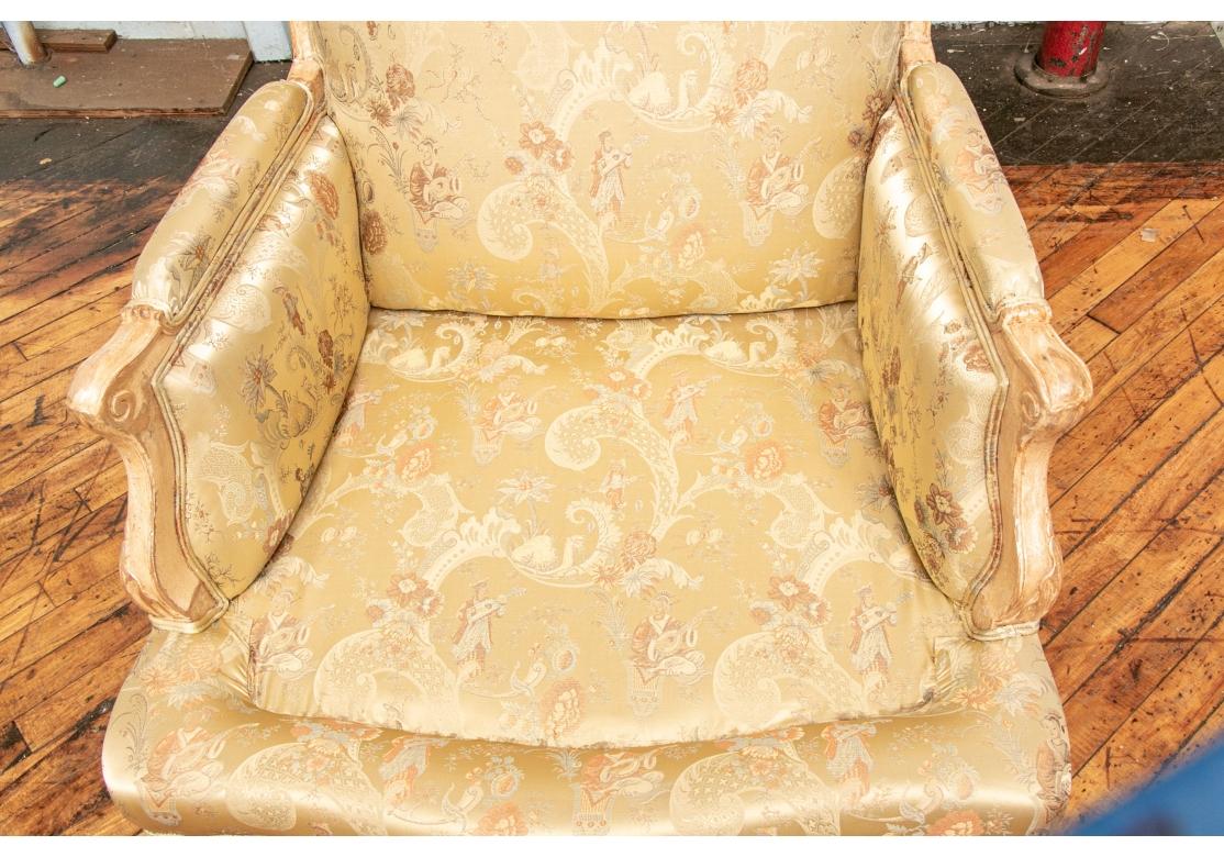 20th Century Elegant Bergere Chair with Chinoiserie Print Silk Upholstery For Sale