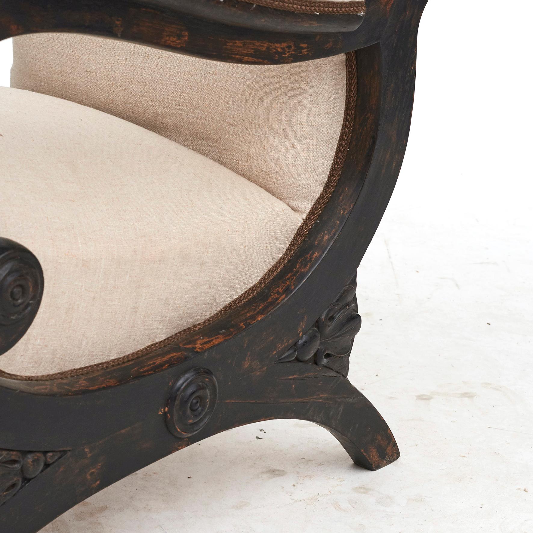 Elegant Antique Biedermeier Armchair, C 1820  For Sale 1