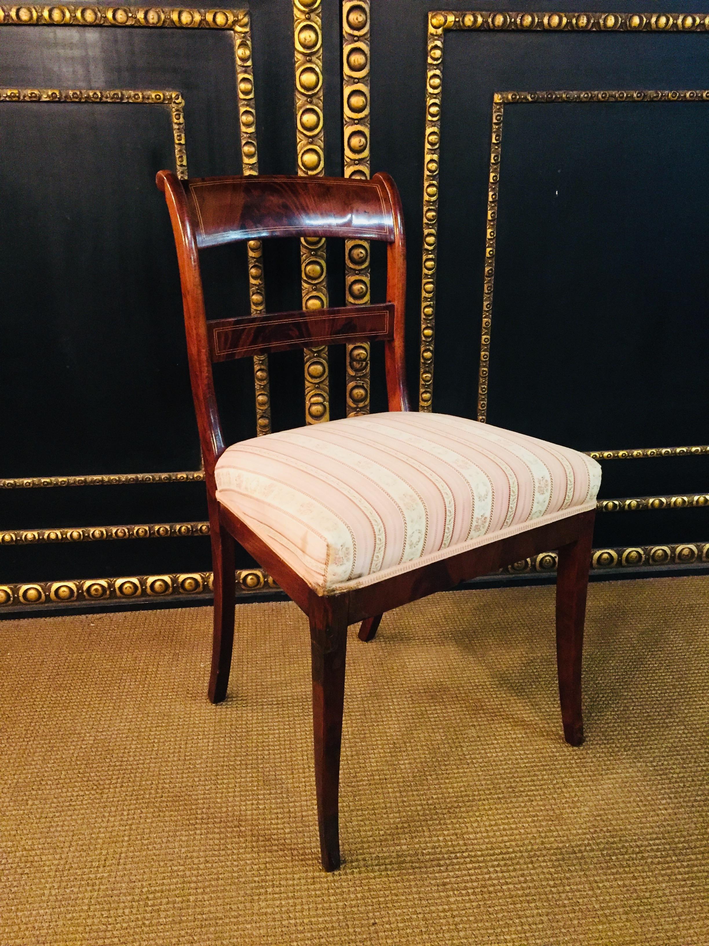 19th Century Antique Elegant Biedermeier Chair circa 1820 Mahogany Veneer For Sale