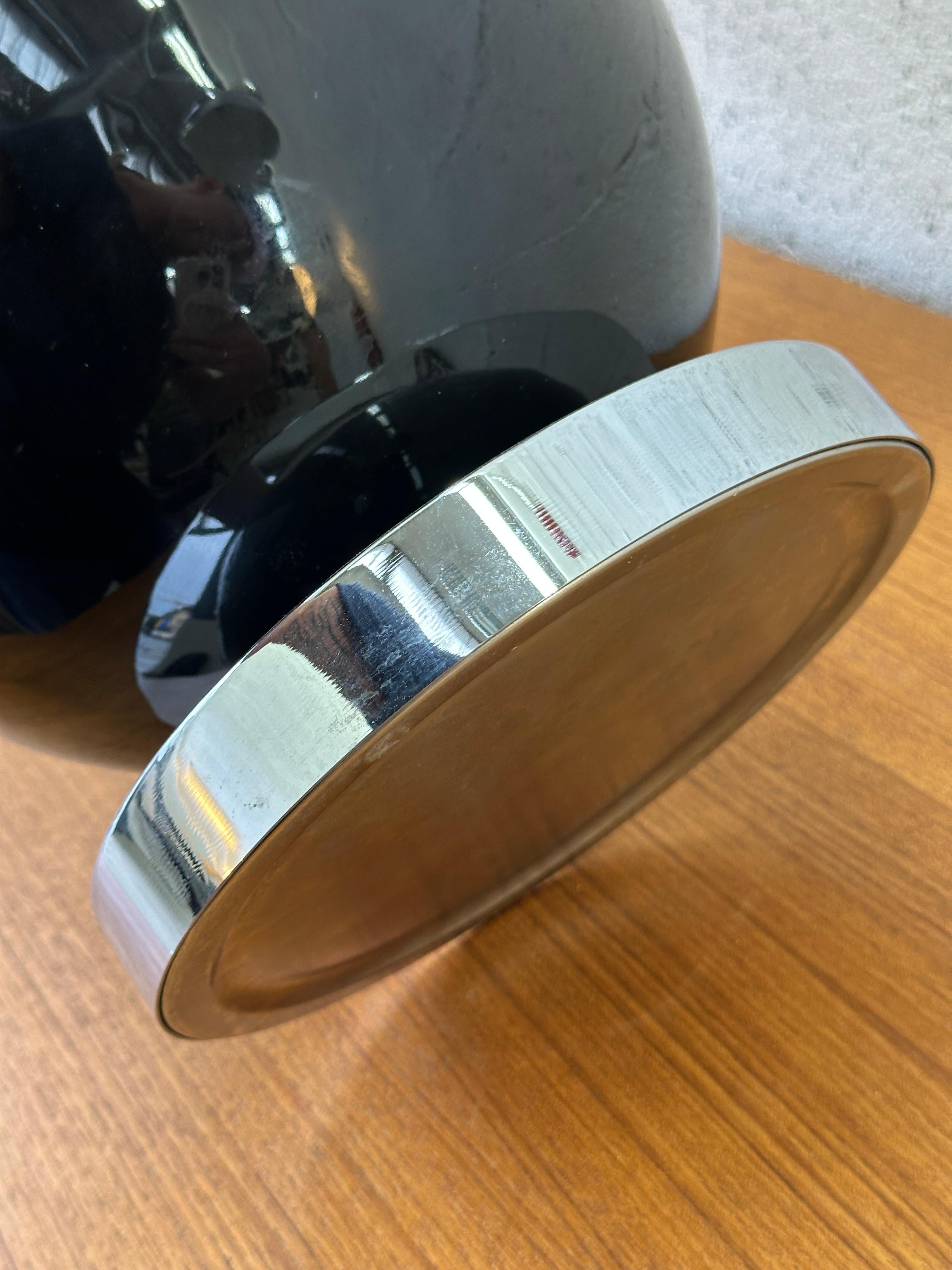 Elegante große Tischlampe mit zeitlosem Design 1970 im Angebot 5