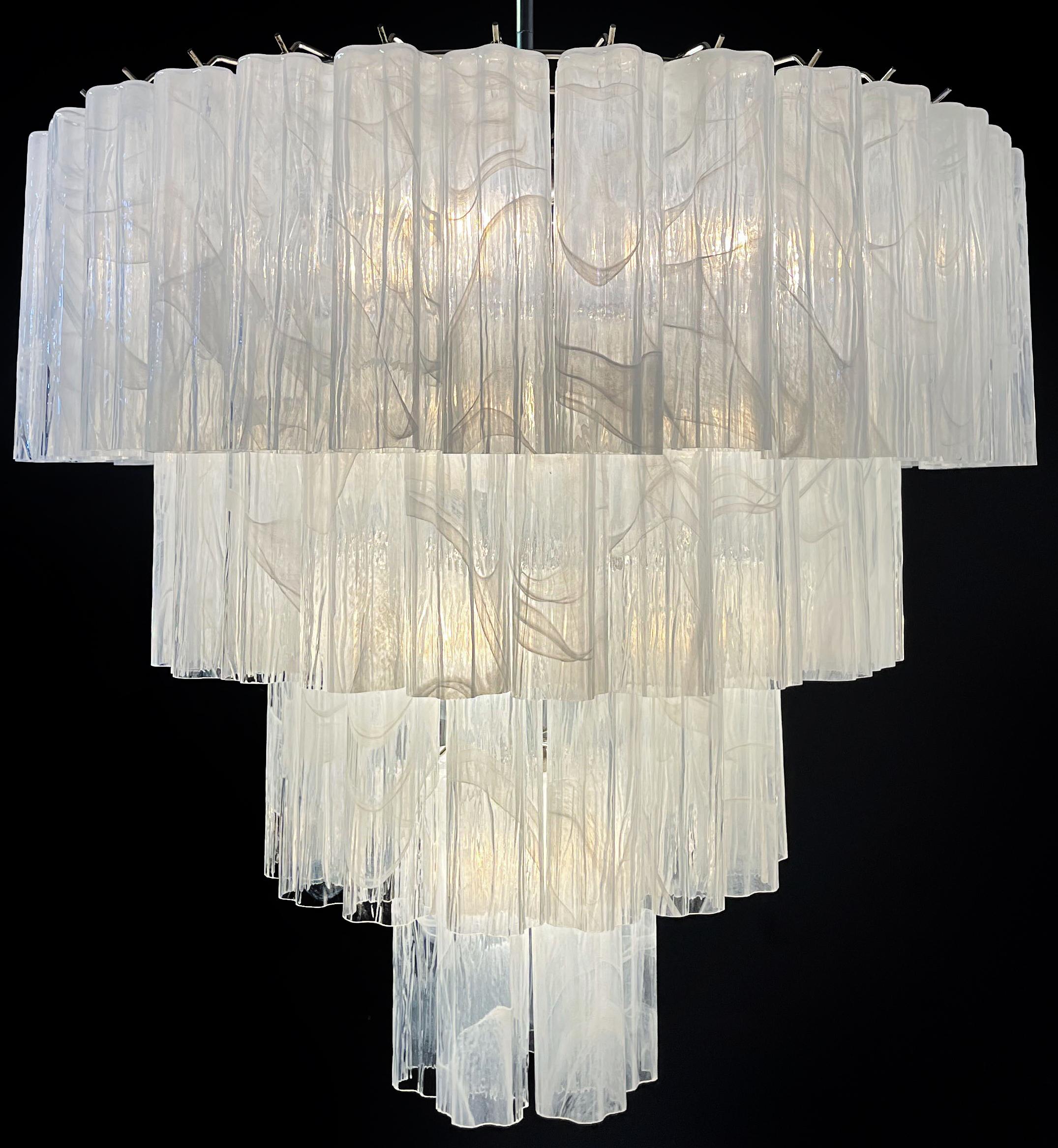 20th Century Elegant Big Vintage Murano Glass Tiered Chandelier, 78 Alabaster White Glasses For Sale