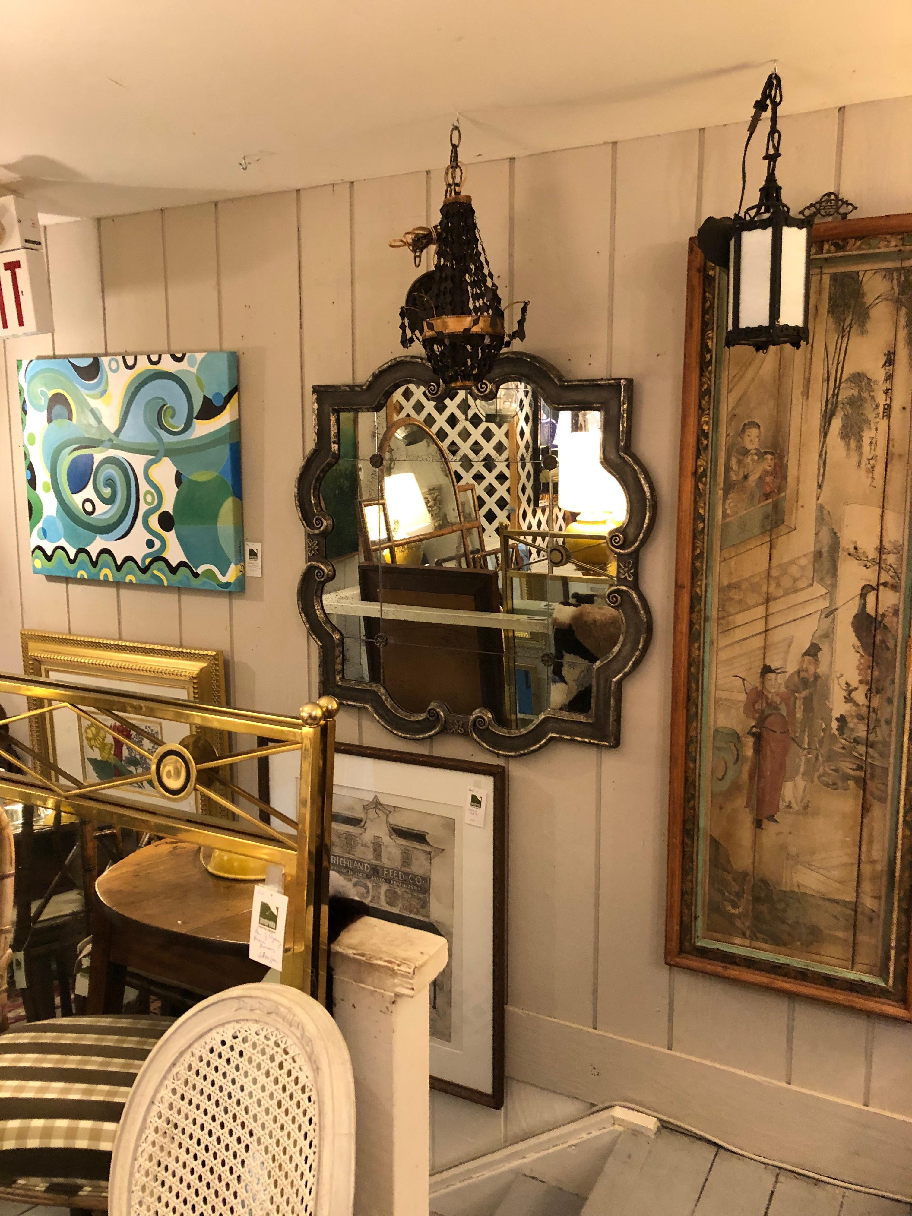Elegant Black and Silvered Ghosted Aged Mirror In Good Condition For Sale In Hopewell, NJ