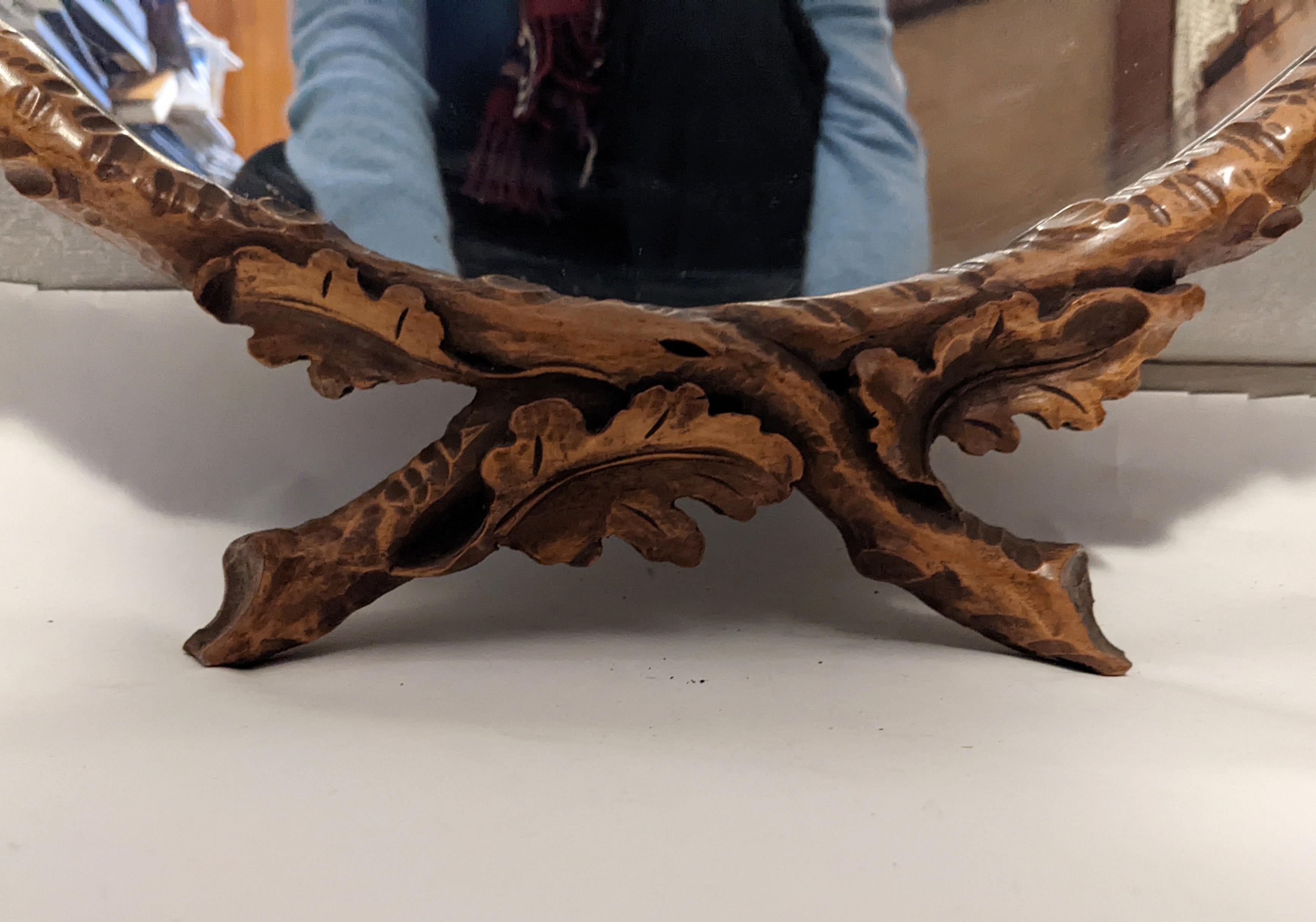 Late 19th Century Elegant Black Forest Hand Carved Oak Leaf Mirror