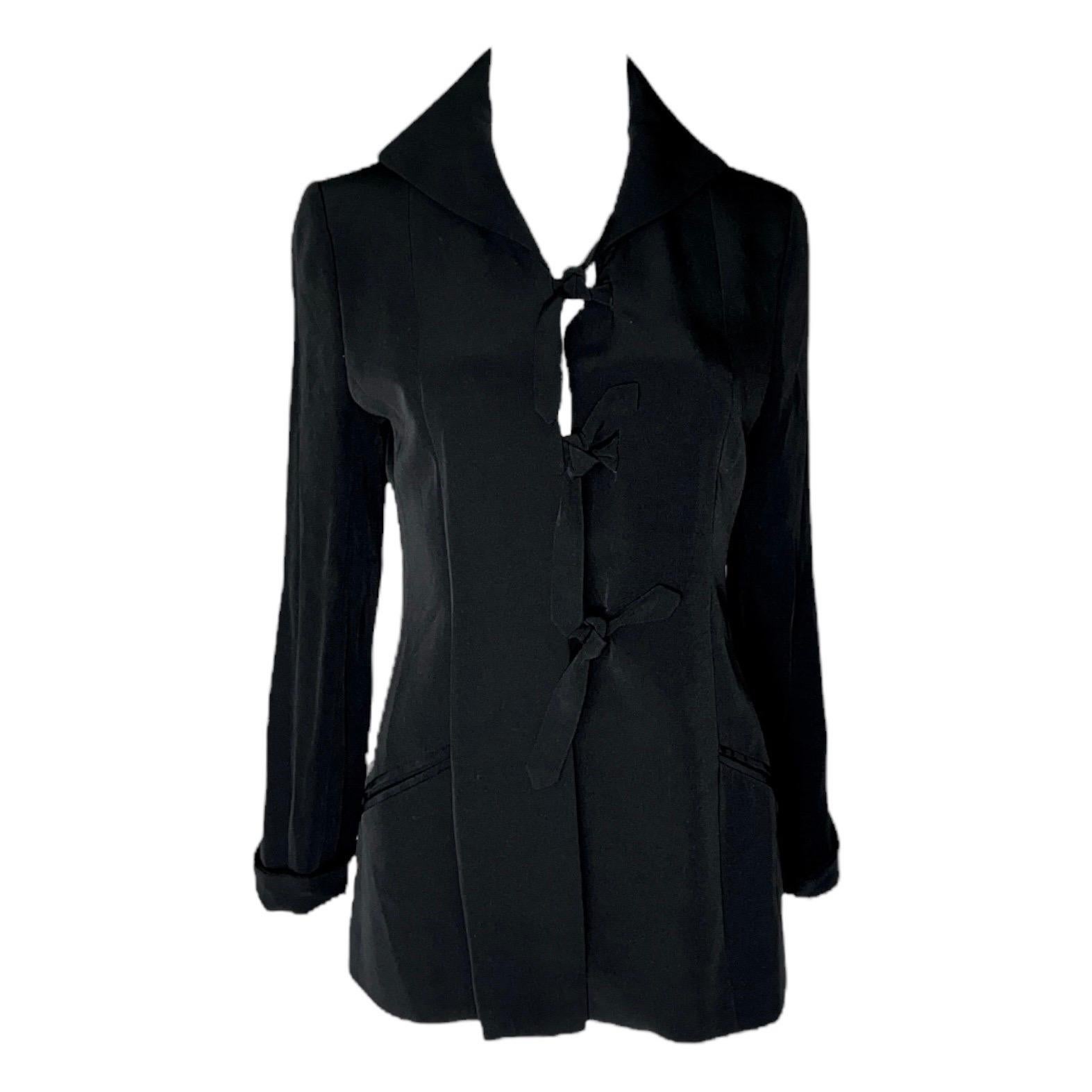 Elegant Black Giorgio Armani Lace Up Blazer Jacket 38 For Sale