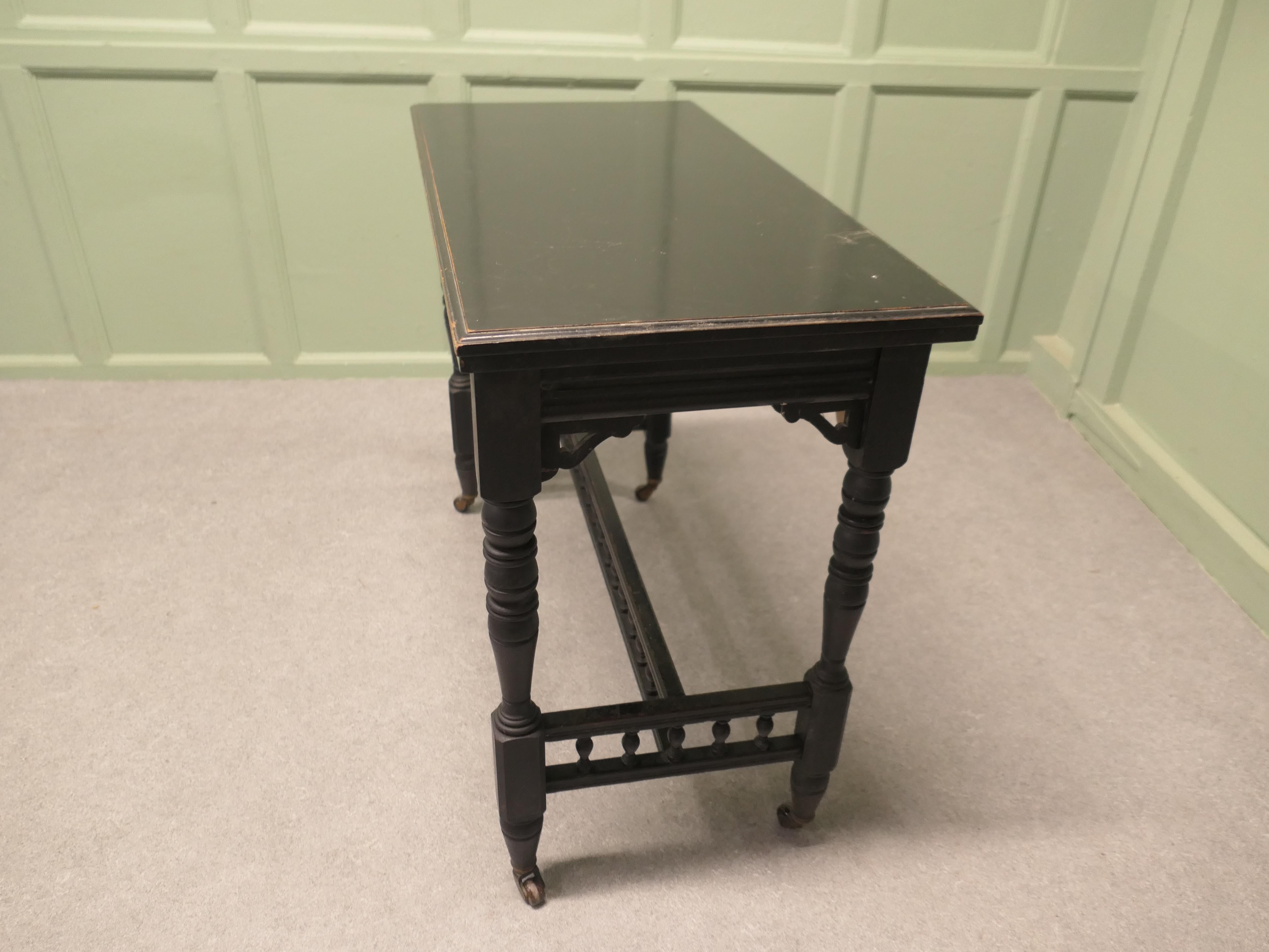 Victorian Elegant Black Lacquer Games, Card or Hall Table For Sale