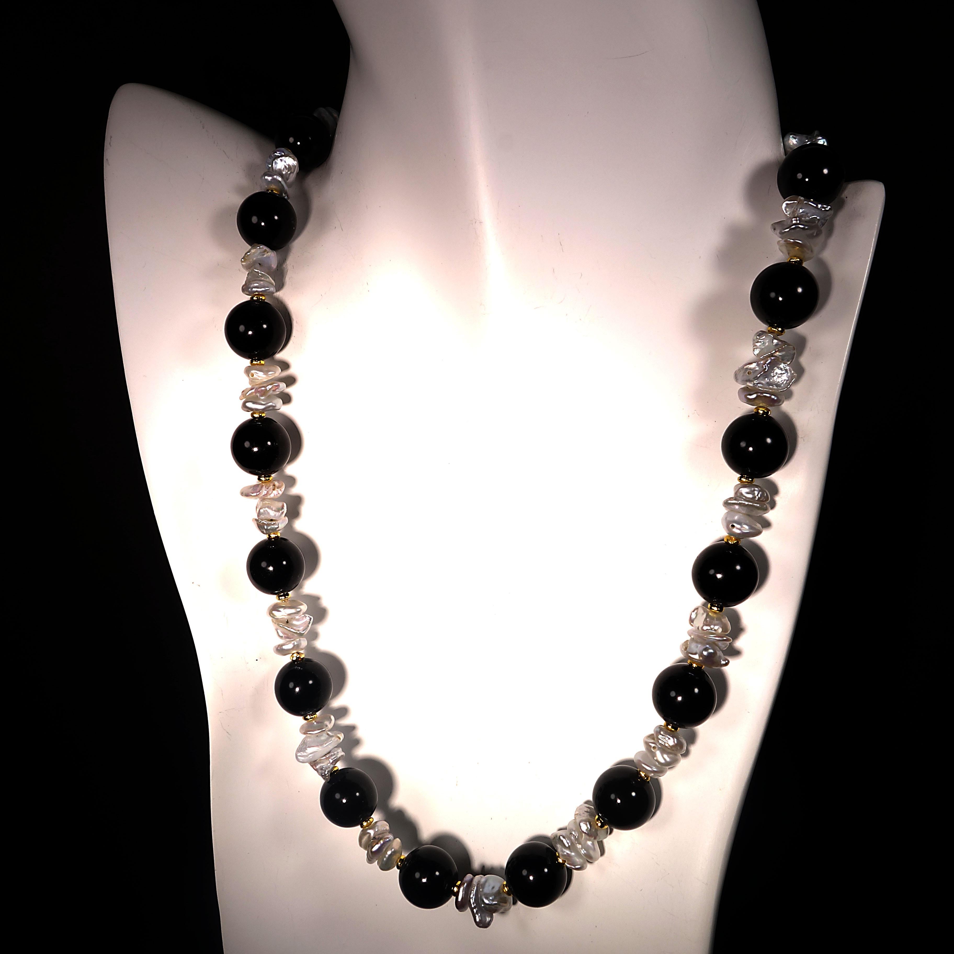 AJD Elegant Black Onyx and White Pearl Necklace June Birthstone  Great Gift!! For Sale 2