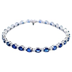 Bracelet élégant en saphir bleu