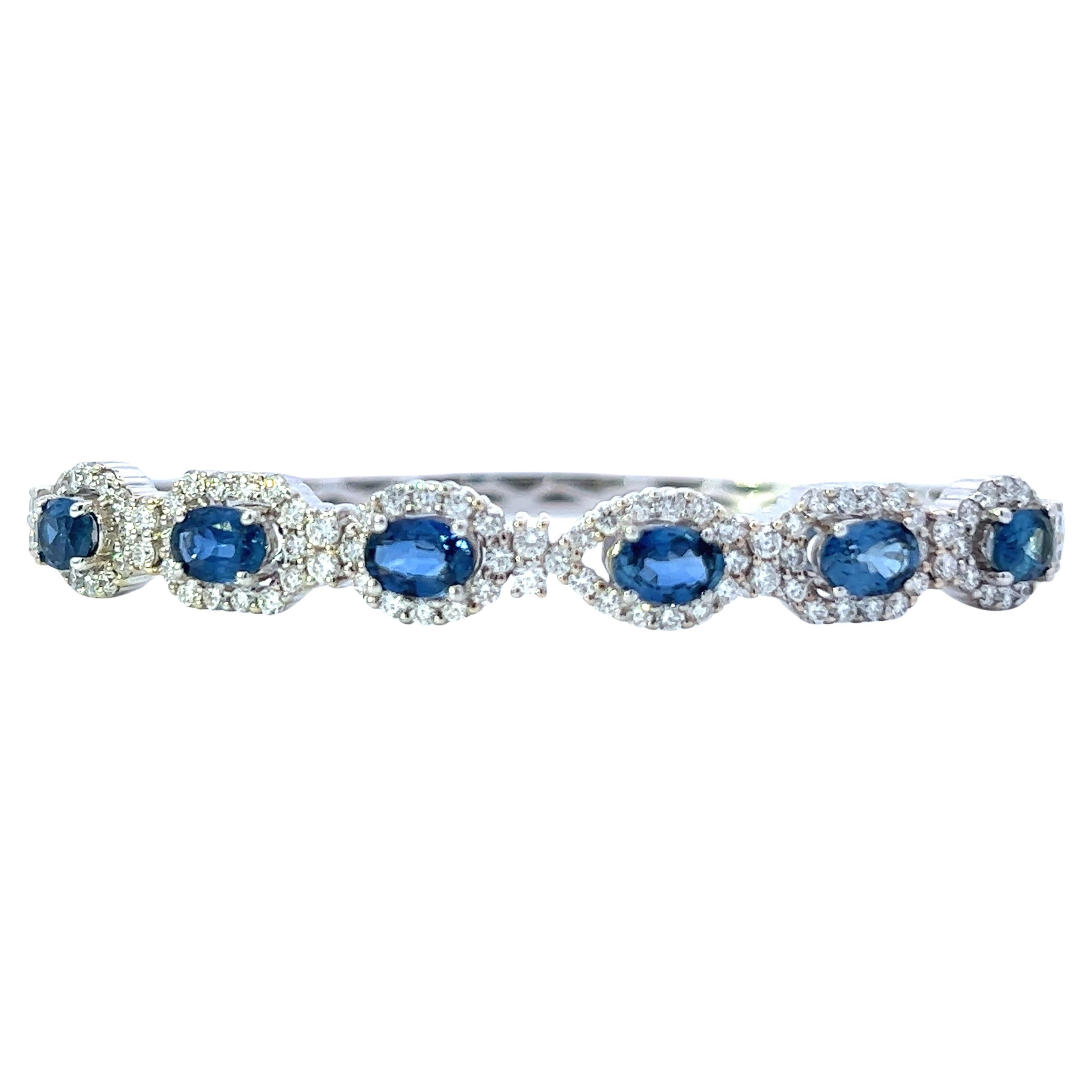 Elegante pulsera de zafiro azul