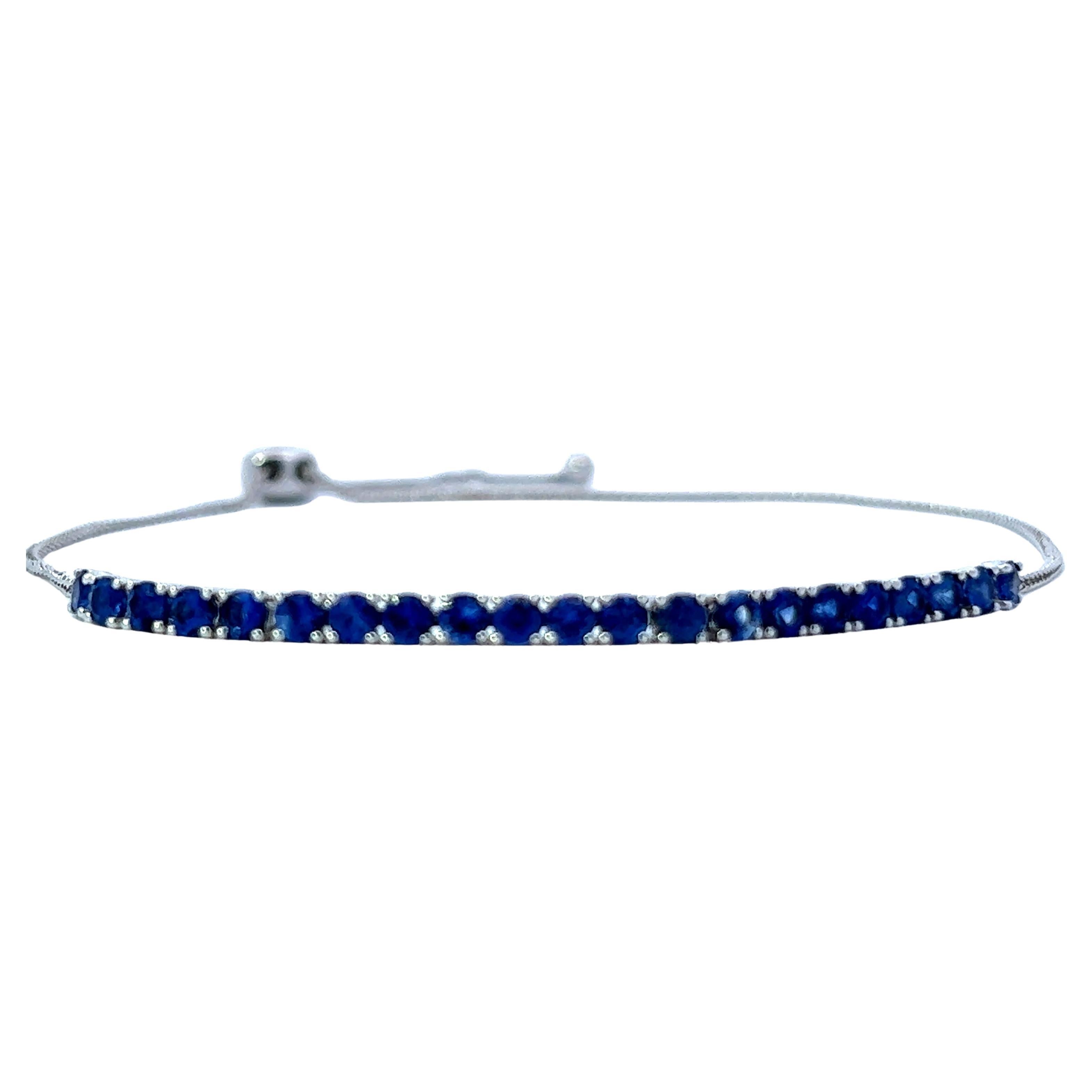 Elegante pulsera de zafiro azul