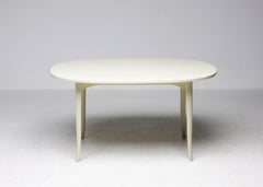 Elegant Bone White Lacquered Oval Side Table by Carl Malmsten for Möbel Komponer