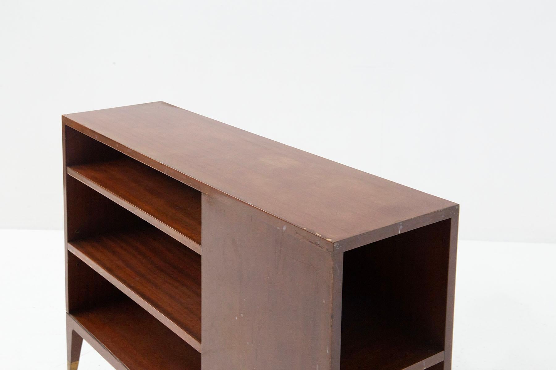 Elegant Bookcase Cabinet Attributed to Gio Ponti 1