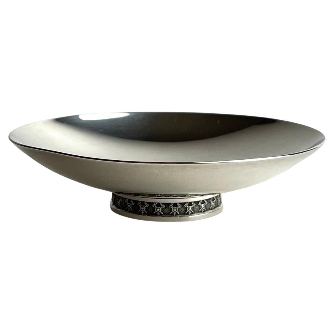 Elegante cuenco de plata de ley de Erik Fleming del Atelier Borgila de 1951