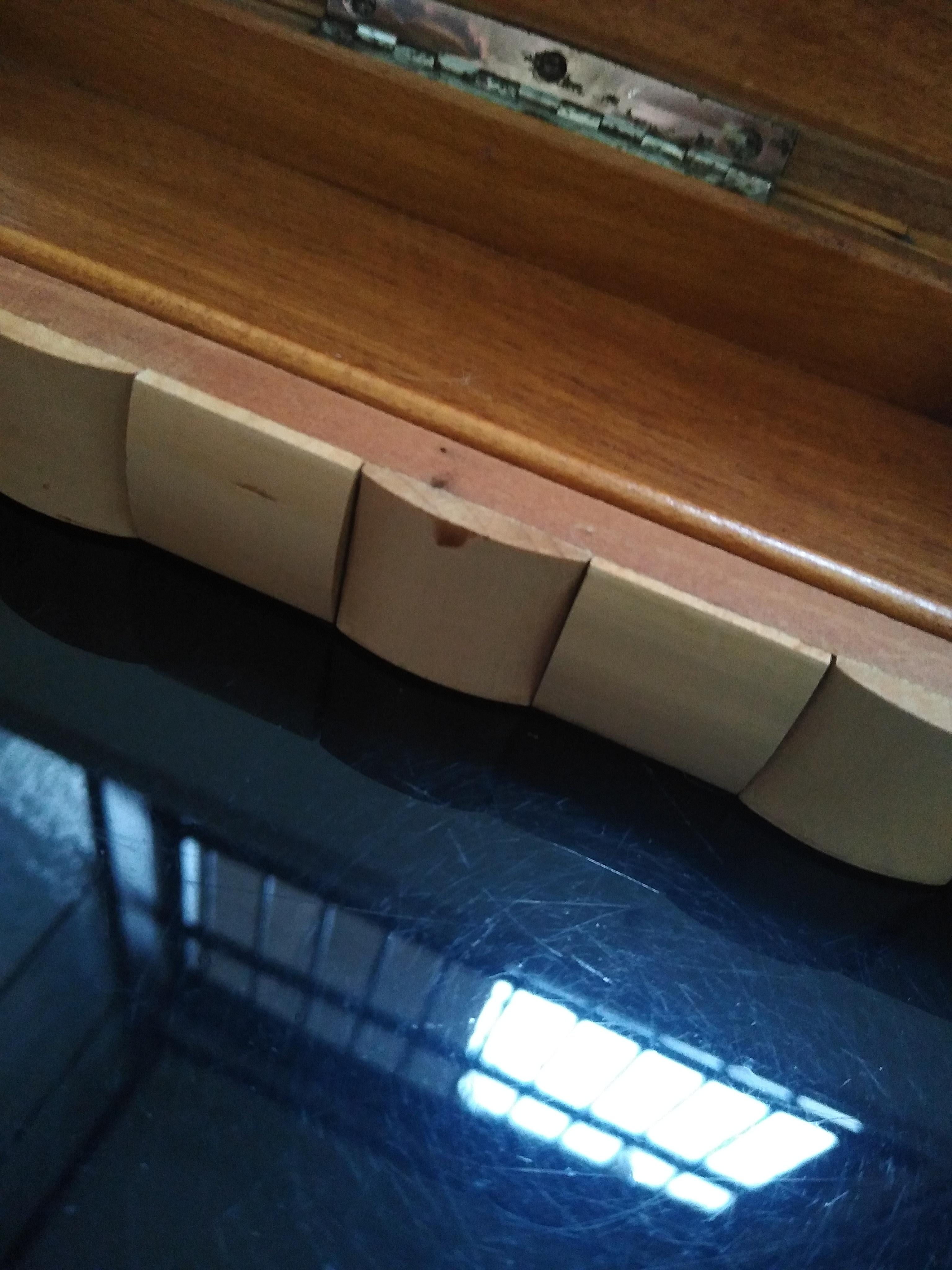 Elegante caja de madera, Italia Años 60 en venta 3