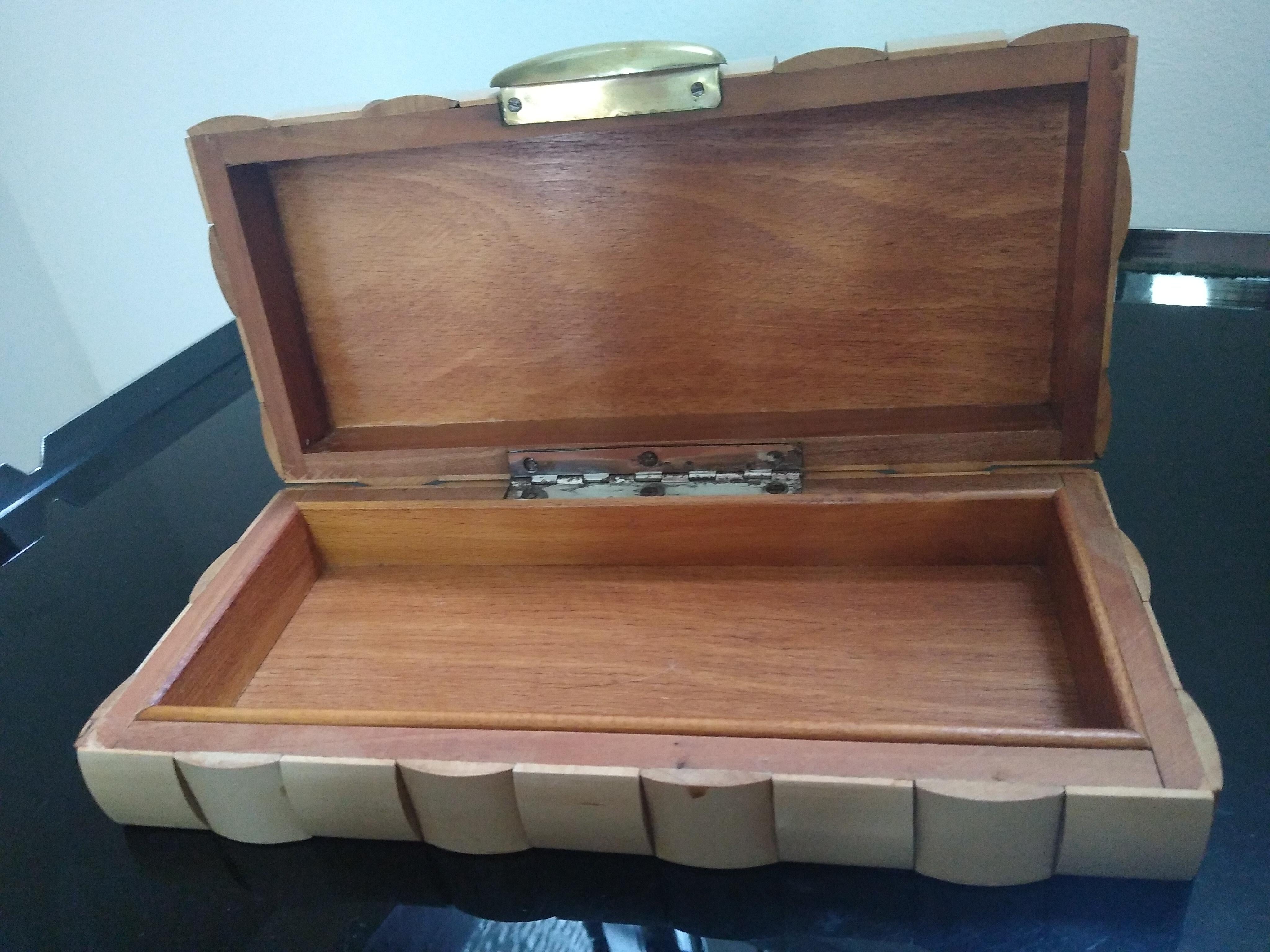 Elegante caja de madera, Italia Años 60 Latón en venta