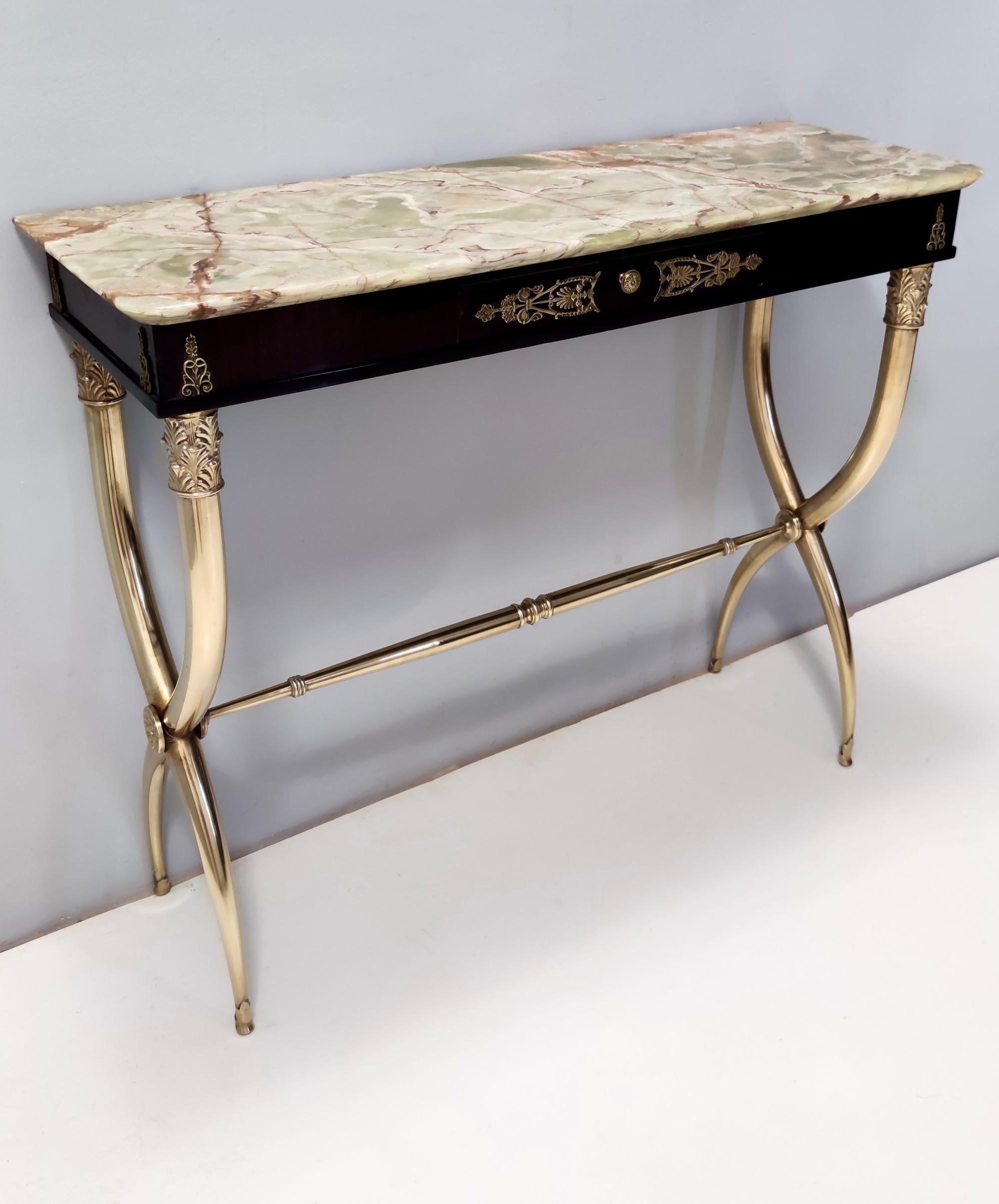 Vintage Brass and Walnut Console with an Onyx Top Ascribable to T. Buzzi, Italy 1