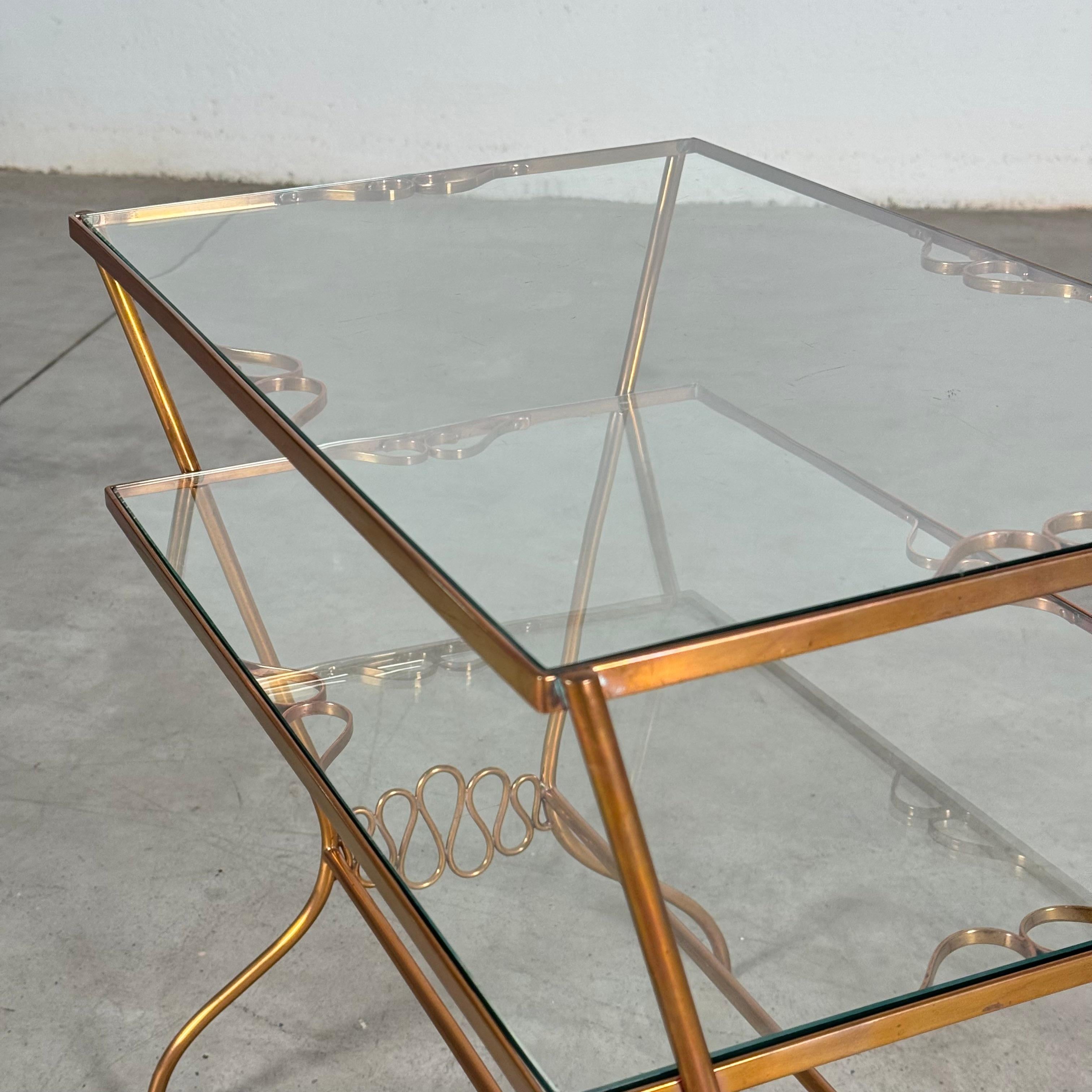 Hand-Crafted Elegant Brass Bar Trolley with Gio Ponti’s Signature Ribbon Details, 1950s For Sale