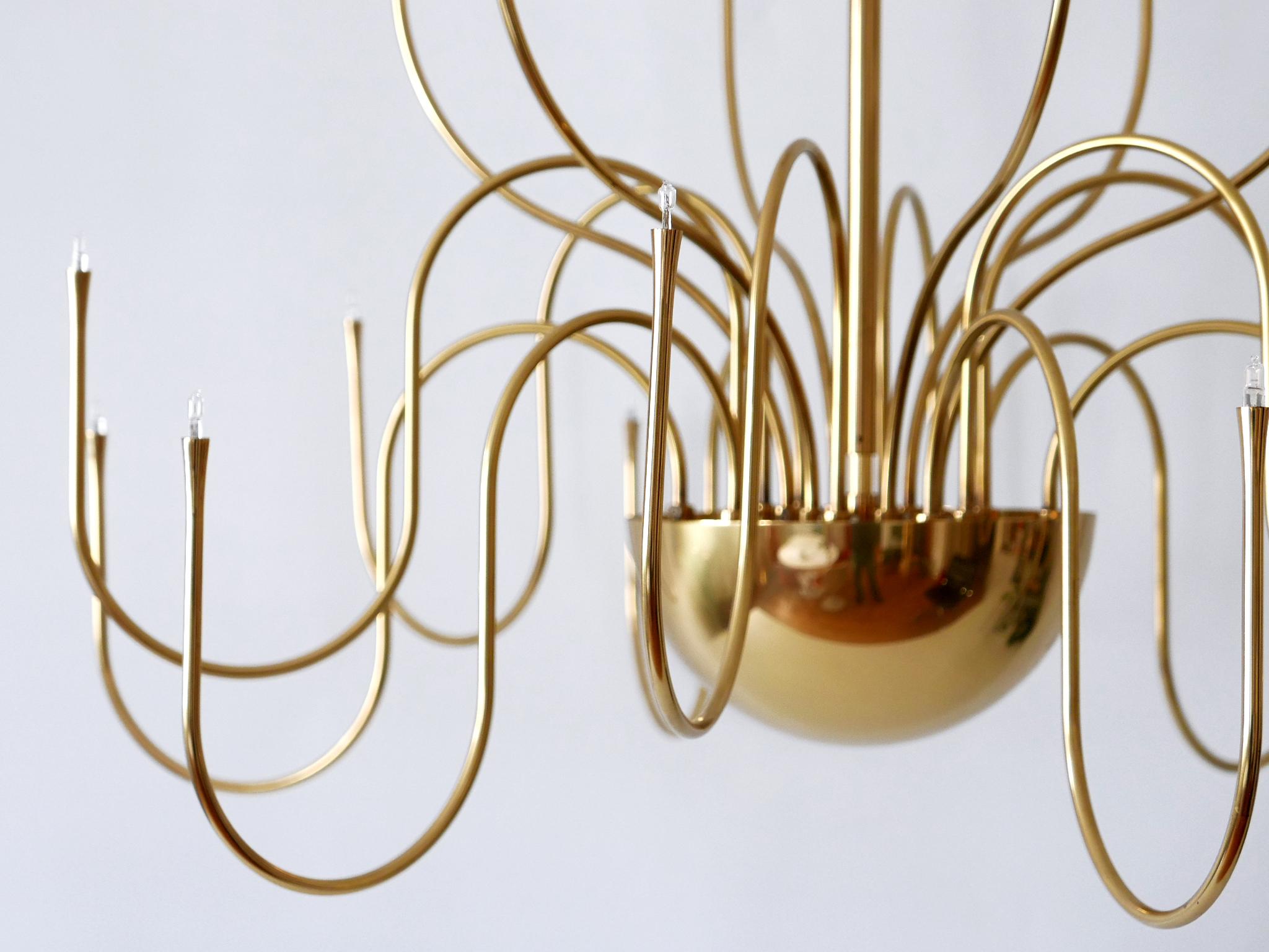 Elegante lampadario o lampada a sospensione in ottone Mesa 18 di Florian Schulz Germania anni '90 in vendita 3