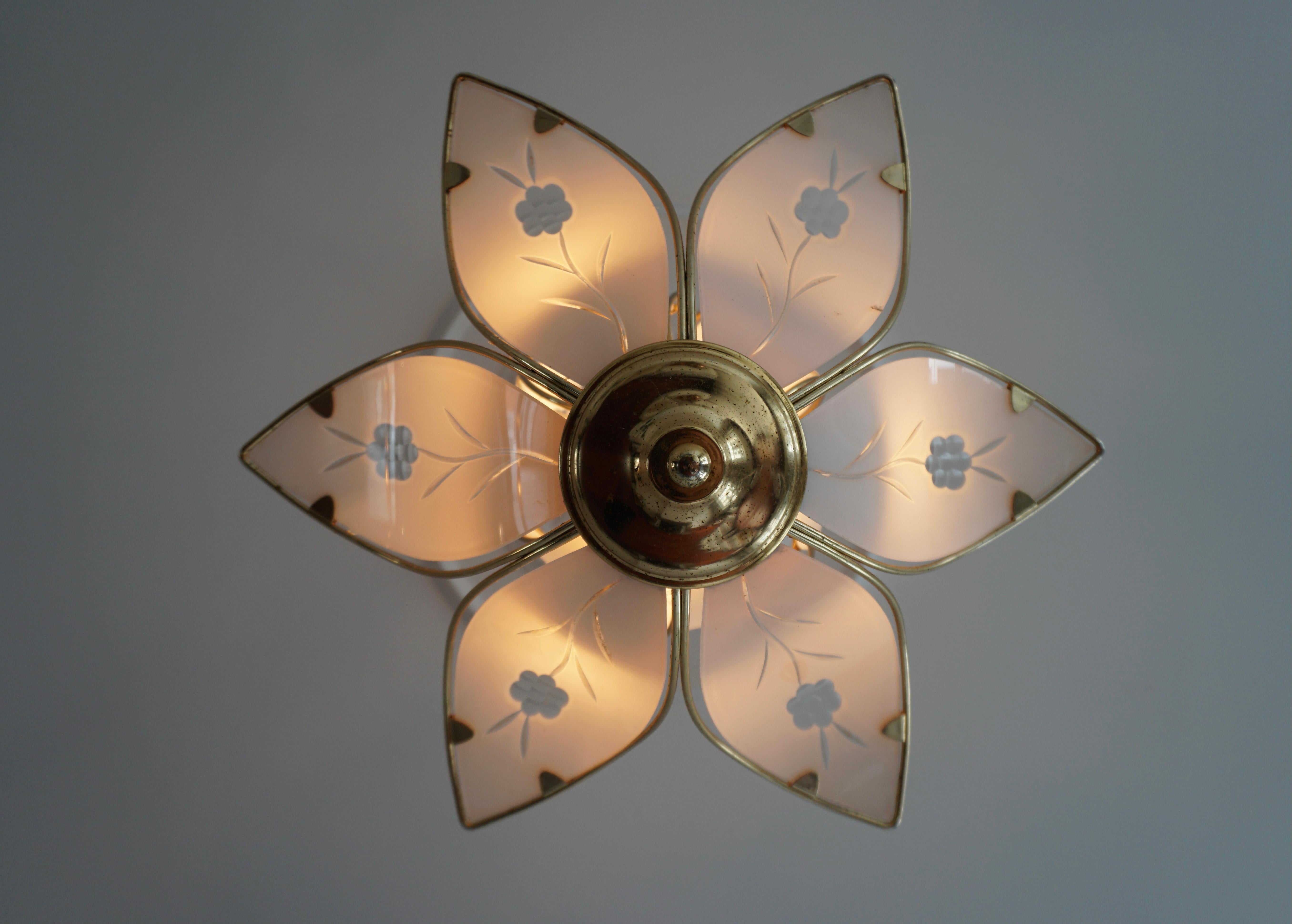 Elegant Brass Lotus Chandelier with White Murano Glass Leaves For Sale 1