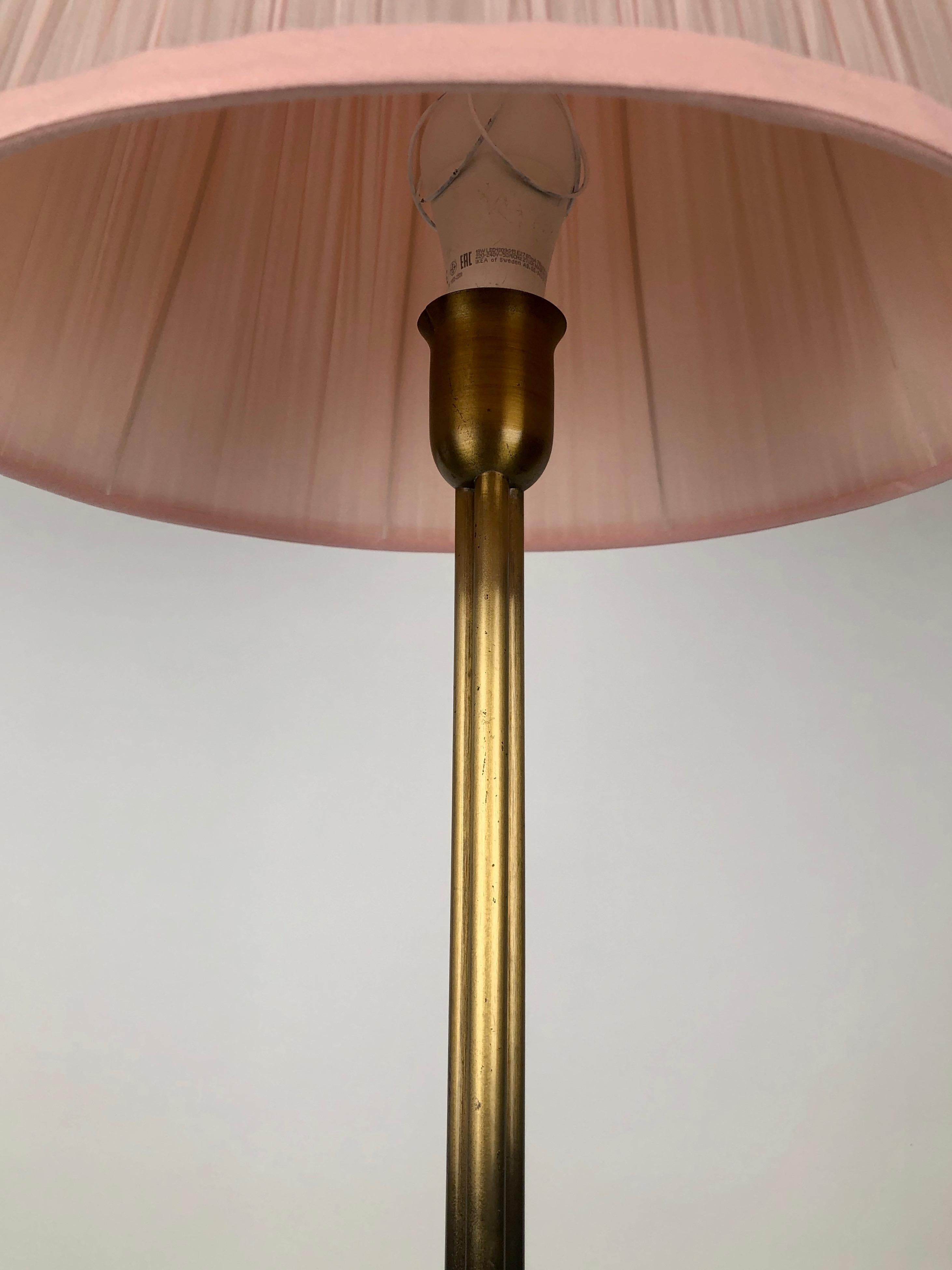 Elegant Brass Floor Lamp from the 1950's, Austria For Sale 5