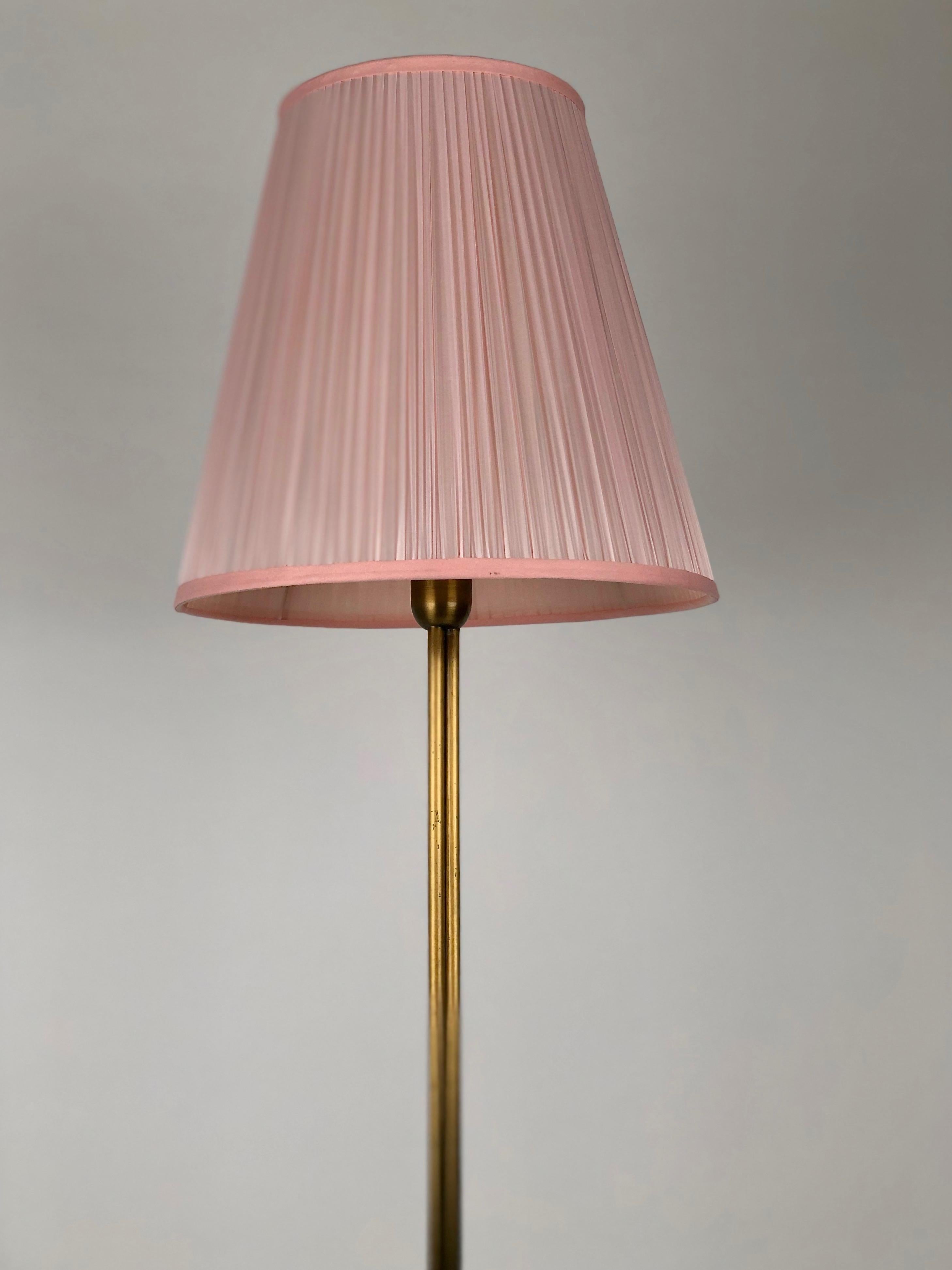 Elegant Brass Floor Lamp from the 1950's, Austria For Sale 6
