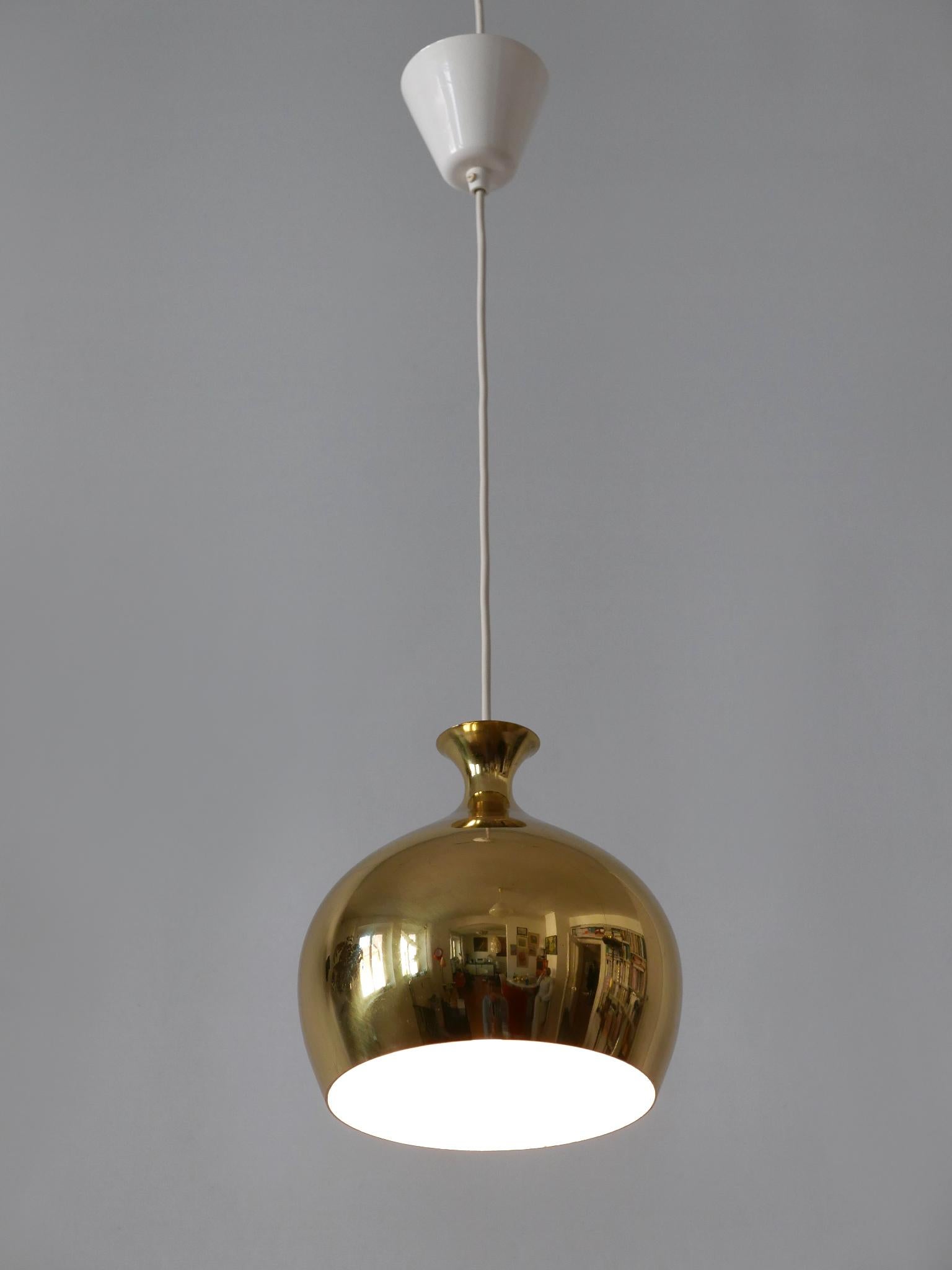 Eleganza della lampada a sospensione in ottone Löken di Helge Zimdal per Falkenberg Svezia 1960 in vendita 4