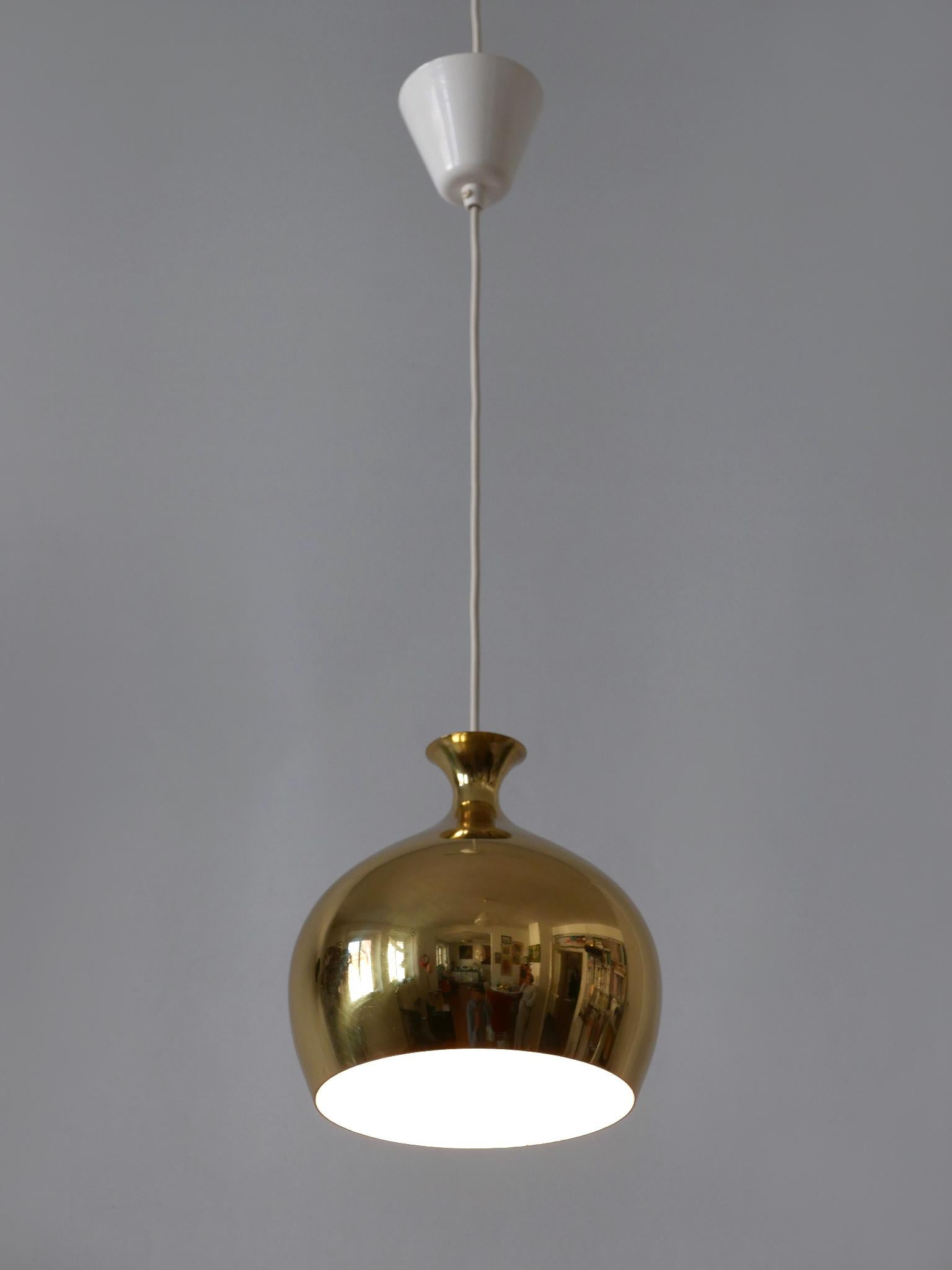 Eleganza della lampada a sospensione in ottone Löken di Helge Zimdal per Falkenberg Svezia 1960 in vendita 2