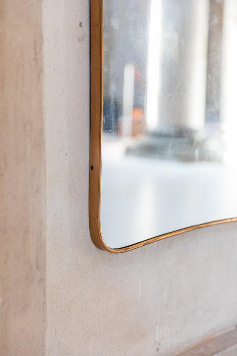 Mid-20th Century Elegant Brass Wall Mirror Gio Ponti style