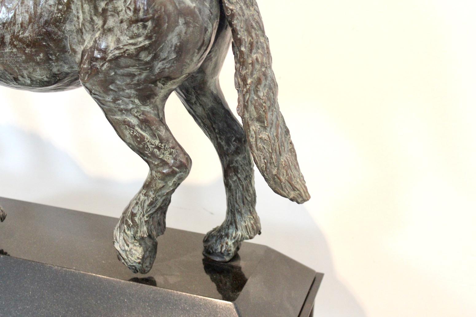 Elegant Bronze Horse Sculpture by Cocky Duijvesteijn, Signed and Numbered For Sale 4